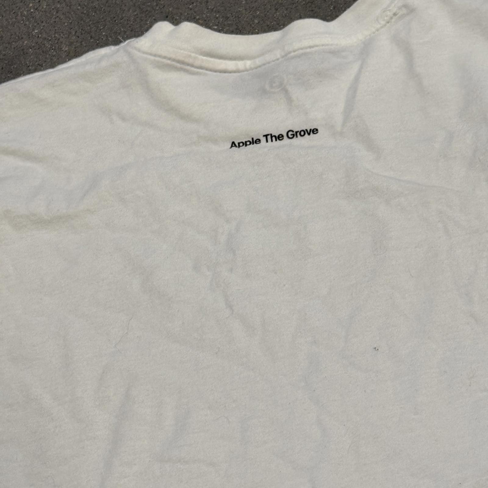 Apple The Grove Tee White Rainbow Wave Logo L Long Length Soft USA Made gallery