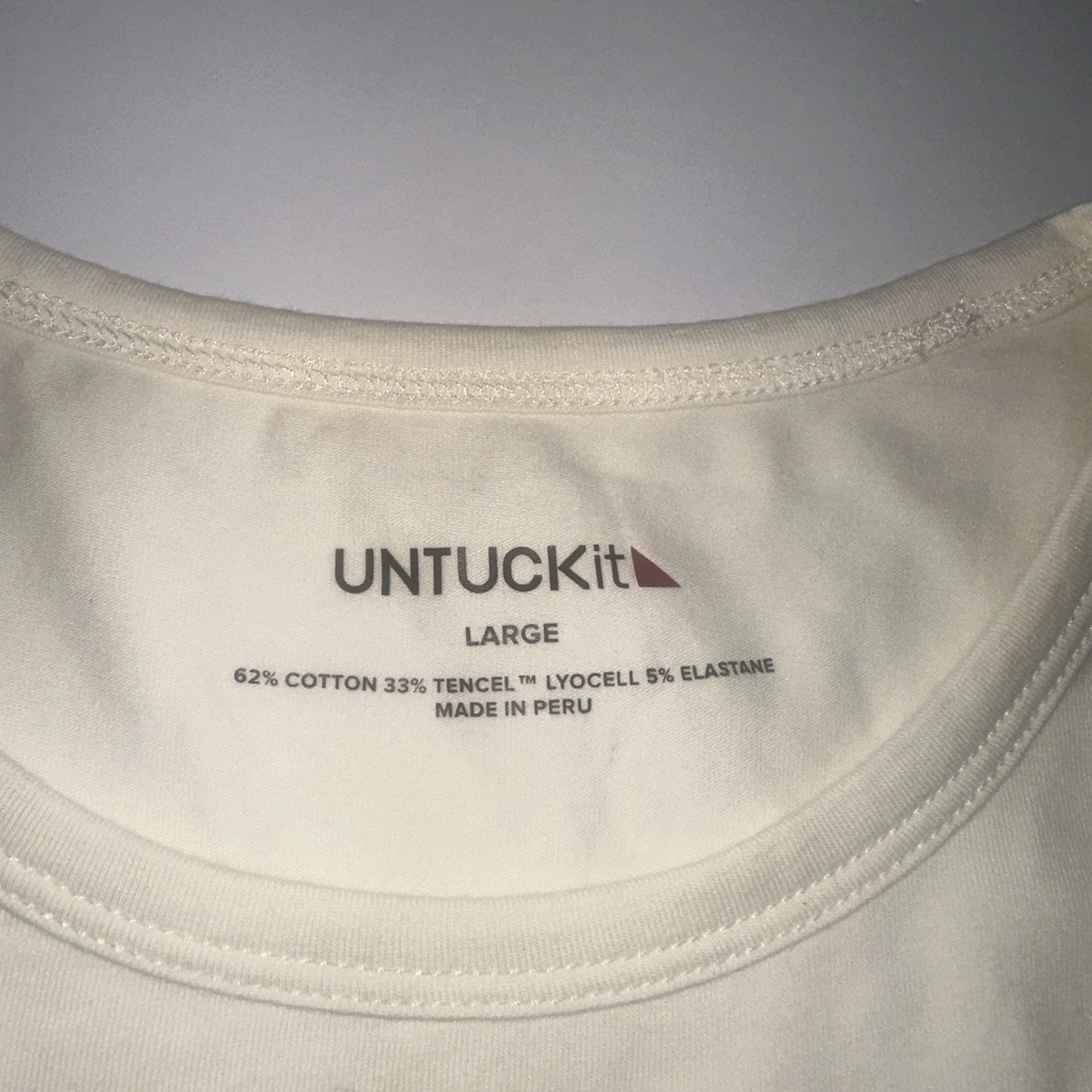 UnTuckit EcoSoft Berry Mens L Tshirt White Pocket Cotton Tencel Crewneck Peru gallery