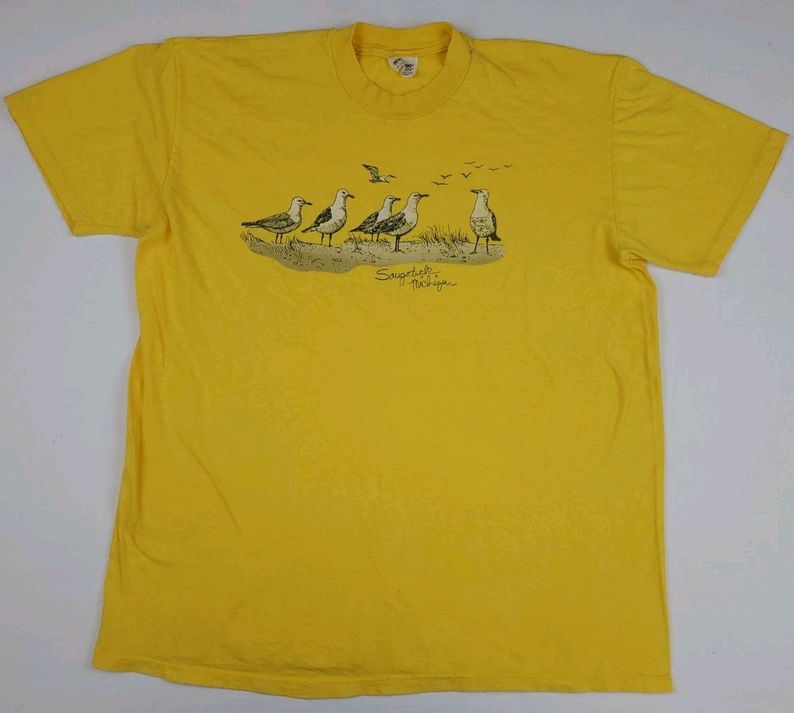 Vintage 80s Saugatuck Michigan Seagull Birds Art Print T Shirt USA Nature Animal