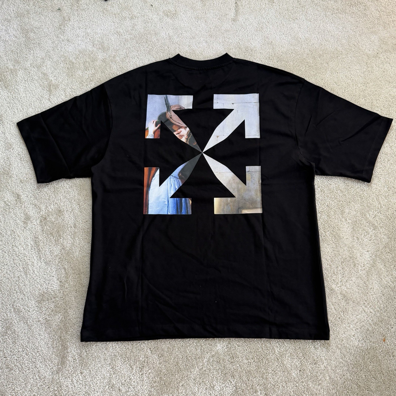 Off-White “This Kiss” Graphic T-Shirt Size XXL gallery