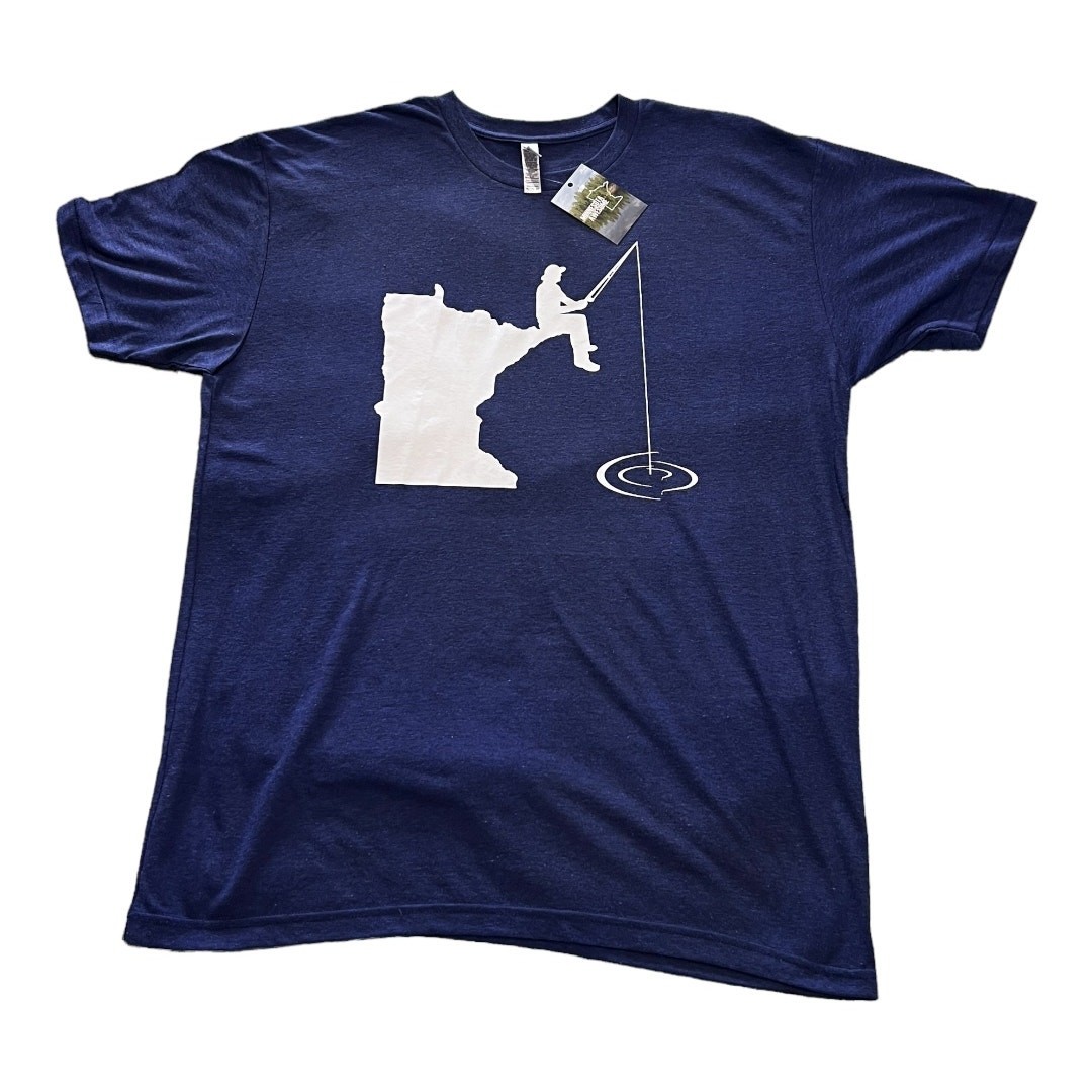 MN Apparel Blue Fishing/Fisherman T-Shirt Men’s XL Casual Outdoor Comfort Gift