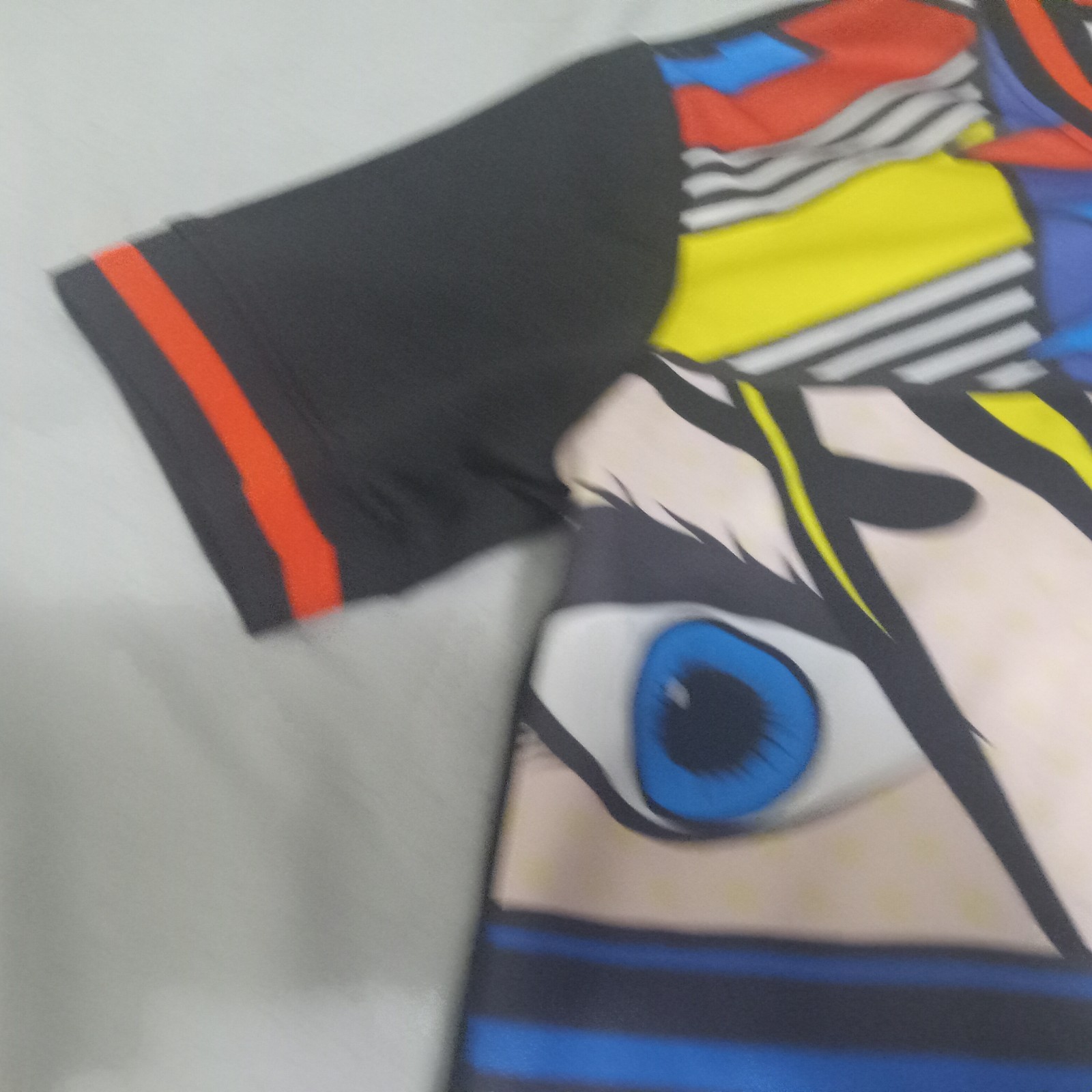 Black Pyramid Size M Short Sleeve Shirt Bold Colorful Graphic Comic Long Length gallery
