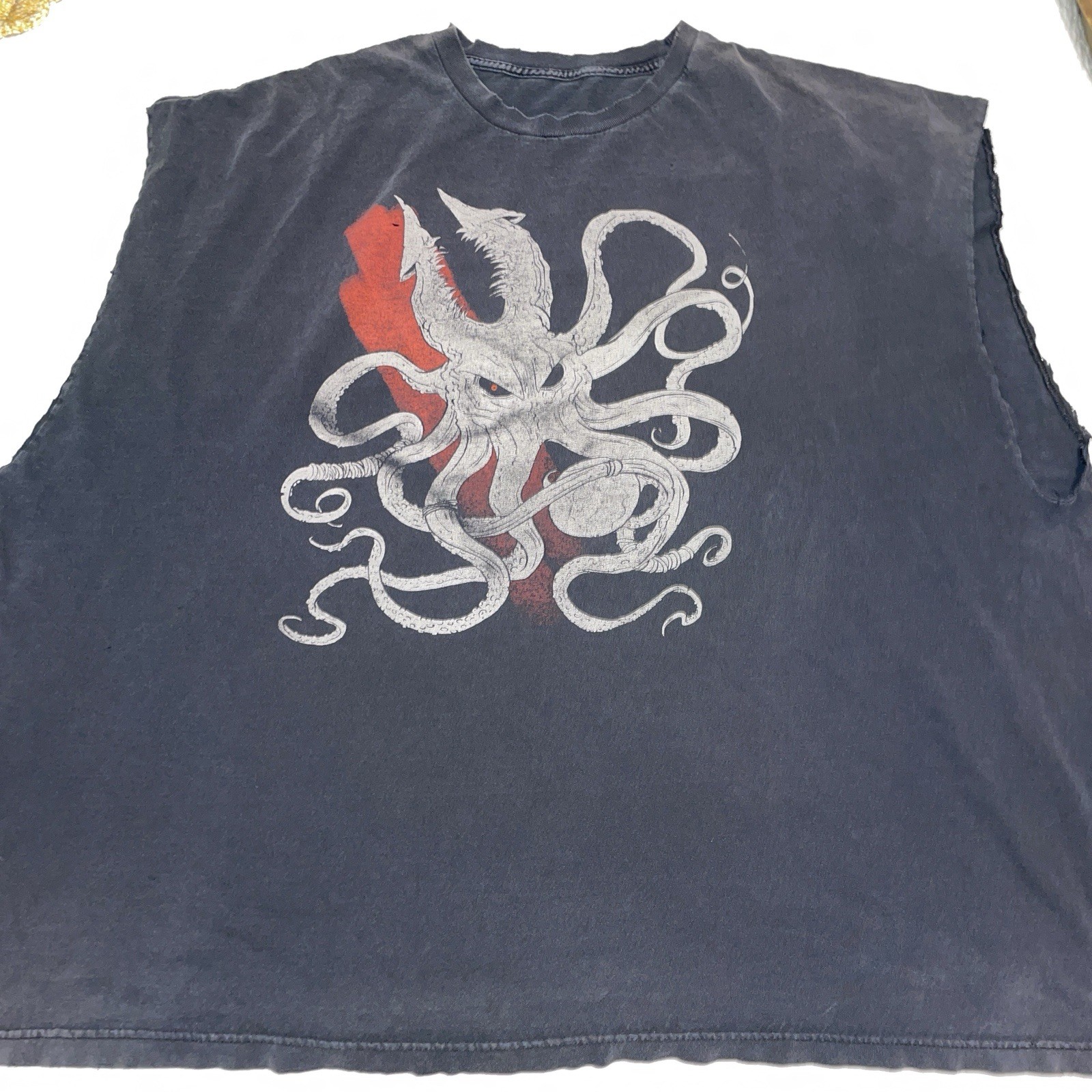 Kraken Octopus T-Shirt Distressed Graphic Street Wear XXXXLarge 4X See Photos gallery