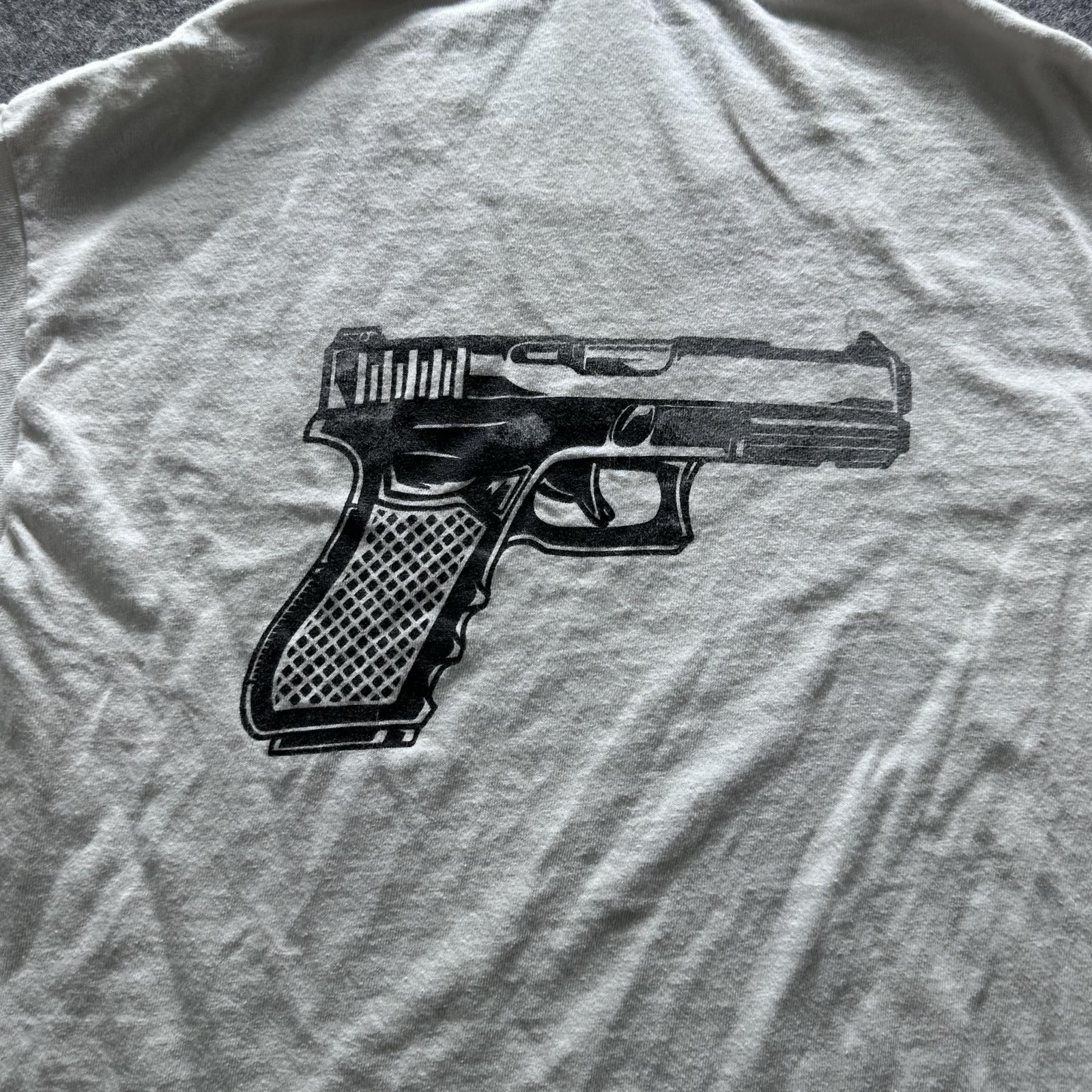 Gildan Shirt Mens Small Beige Photo Man Money Graphic Tee Gun Back Double Sided gallery