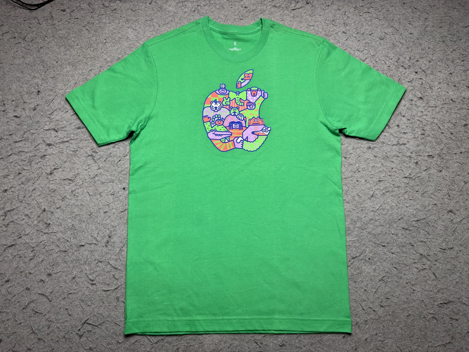 Apple Shirt Mens Small Green Animal Logo Graphic Tee Regenerative Cotton gallery