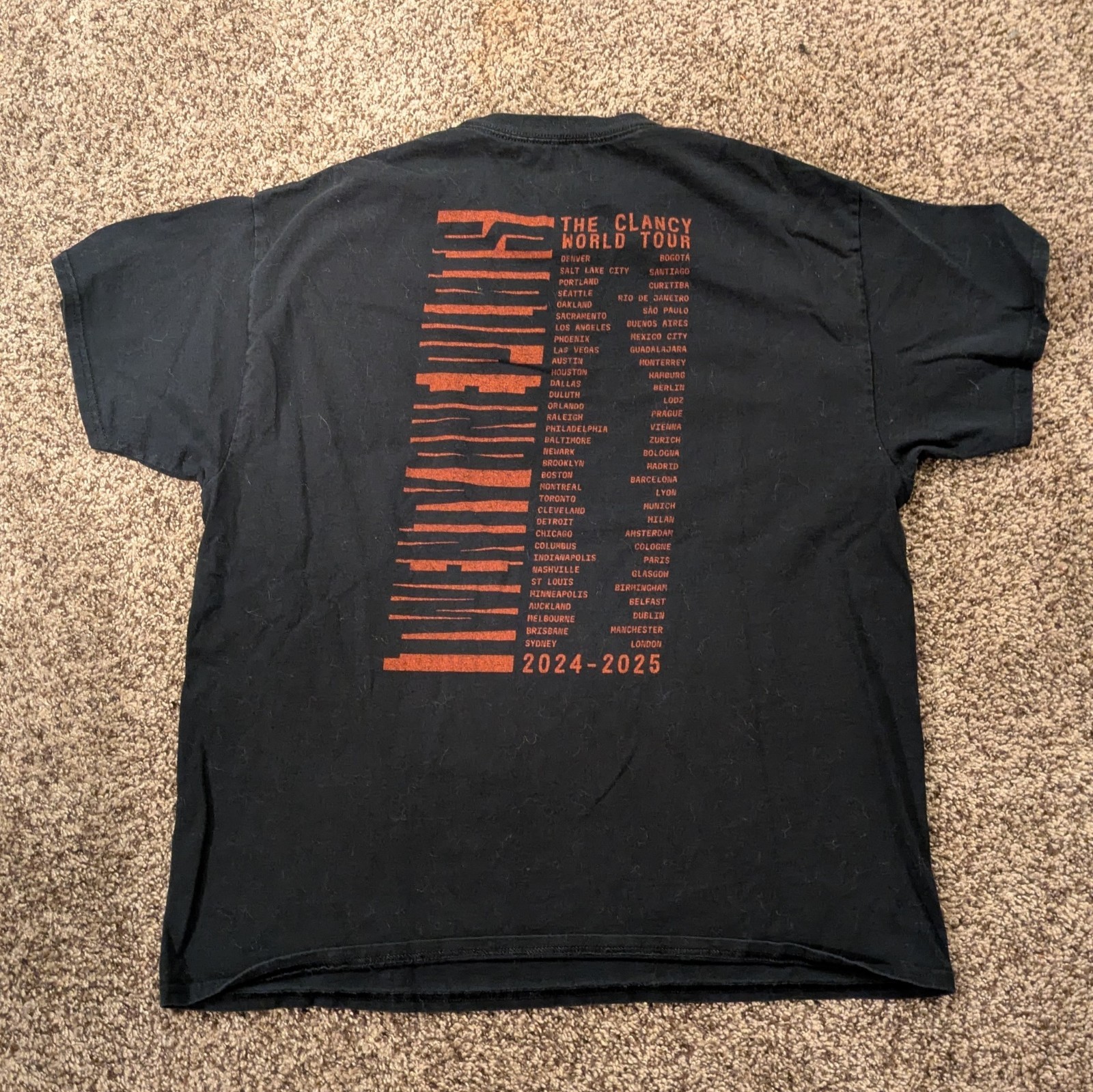 Twenty One Pilots Clancy World Tour 2024-2025 Black Graphic T-Shirt Size XL gallery