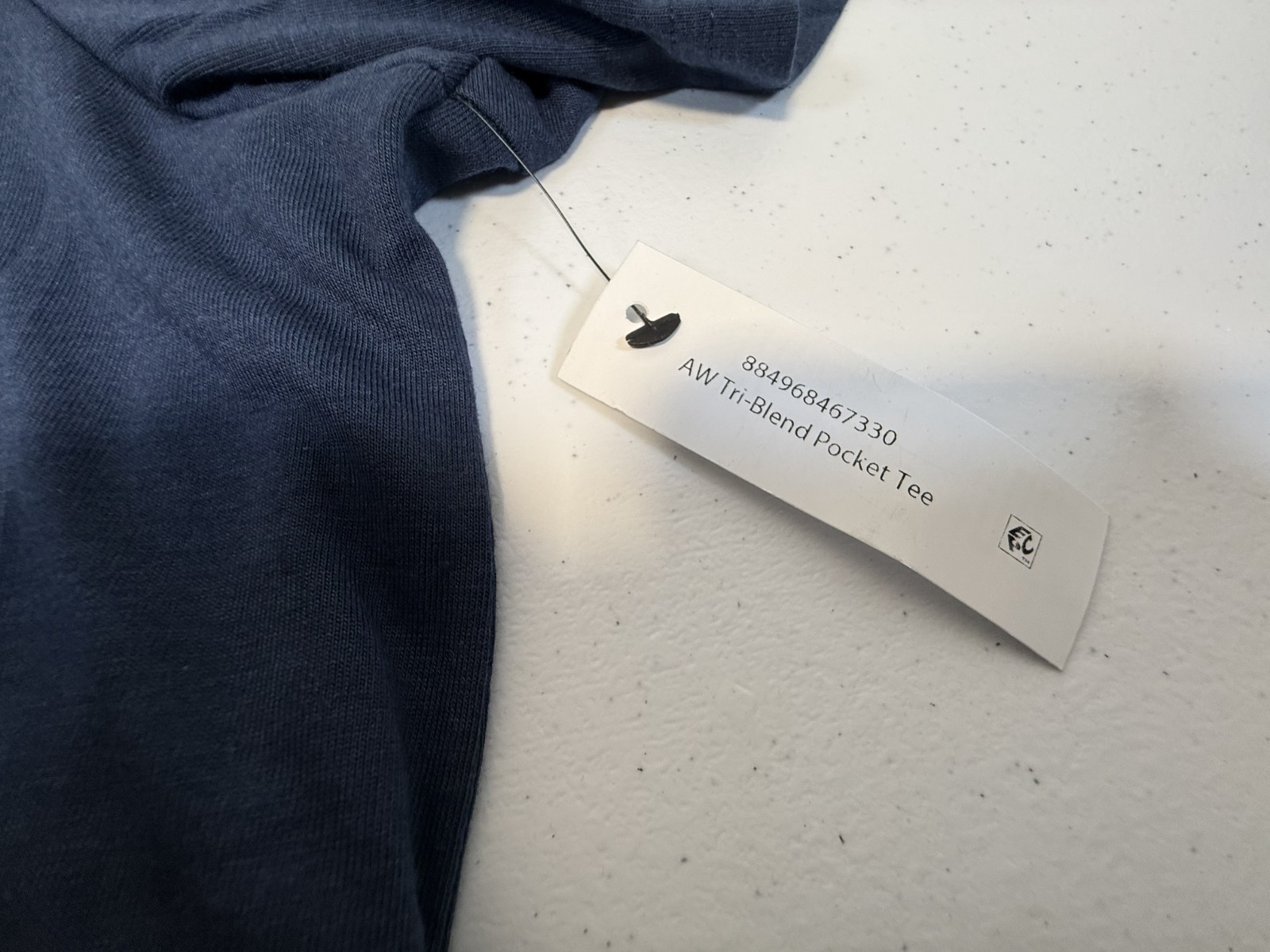 Men's Shirts, (New w/tags), Athletic Works, S/S Crew Neck Pocket Tee 4XL (58-60) gallery