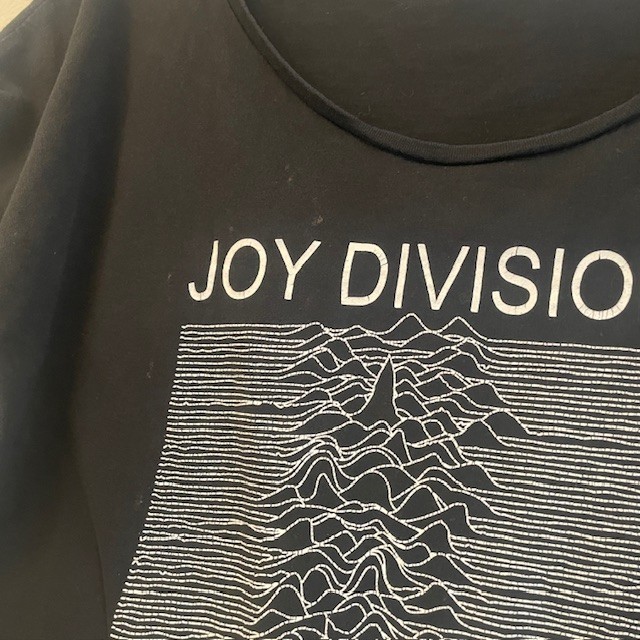 Joy Division 80s/90s Vintage Unknown Pleasures Thrashed Rare T-Shirt gallery