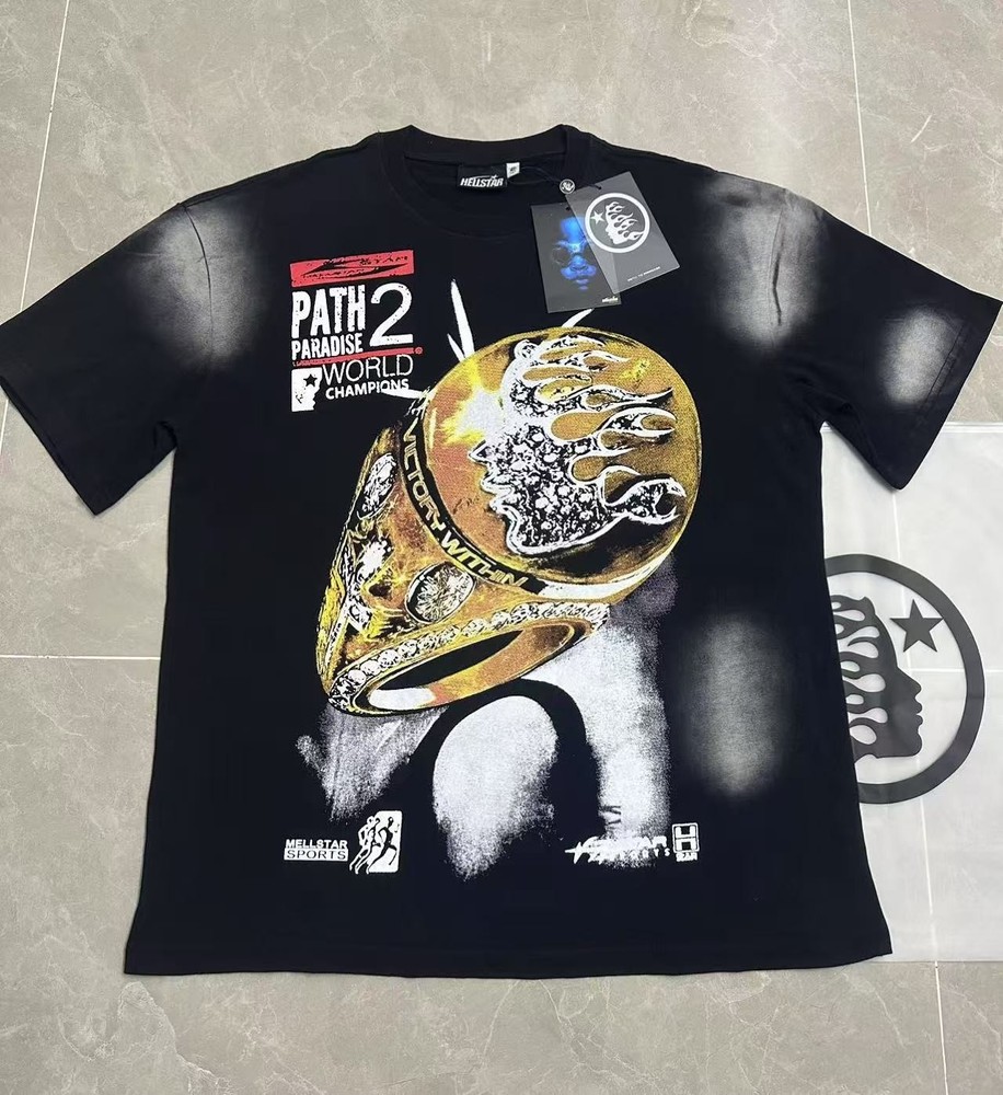 Hell Studios star Classic gold ring pattern Tee Mens Short sleeved T-shirt