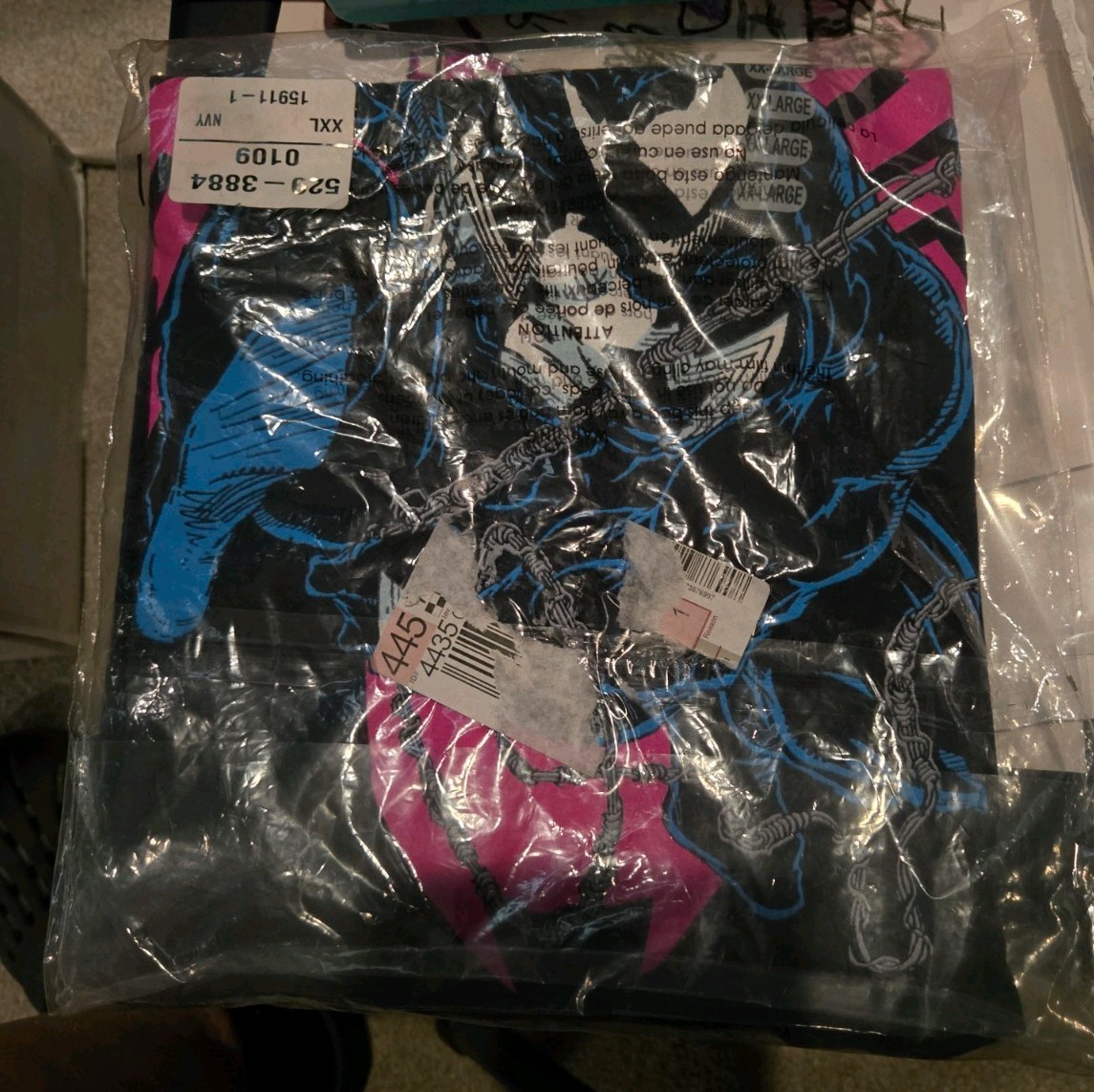 VENOM Marvel Comics Adult XXL T-Shirt Spider-Man New in packaging gallery