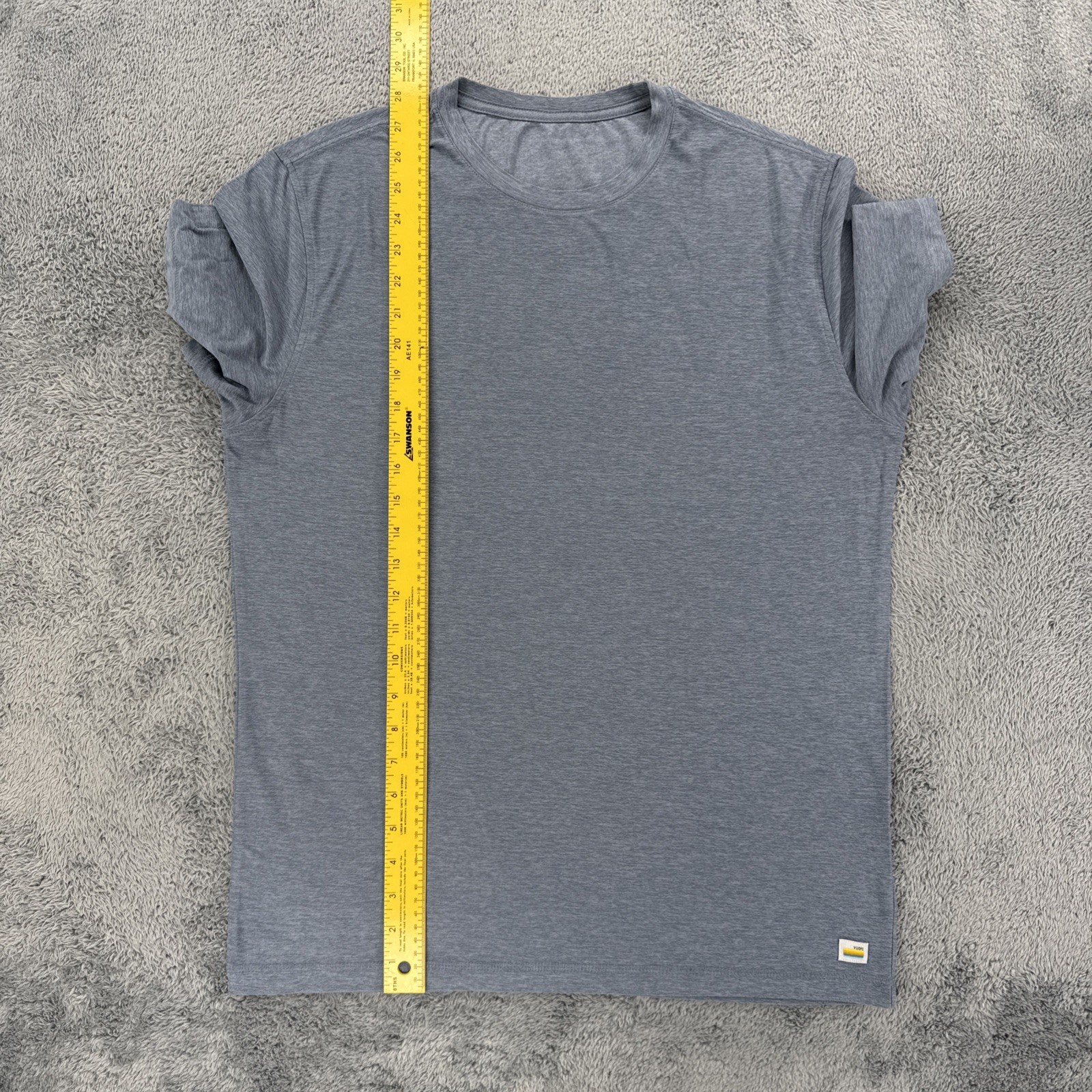 Vuori Mens Strato Tech Tee Shirt Short Sleeve Size L Heather Light Blue Athletic gallery