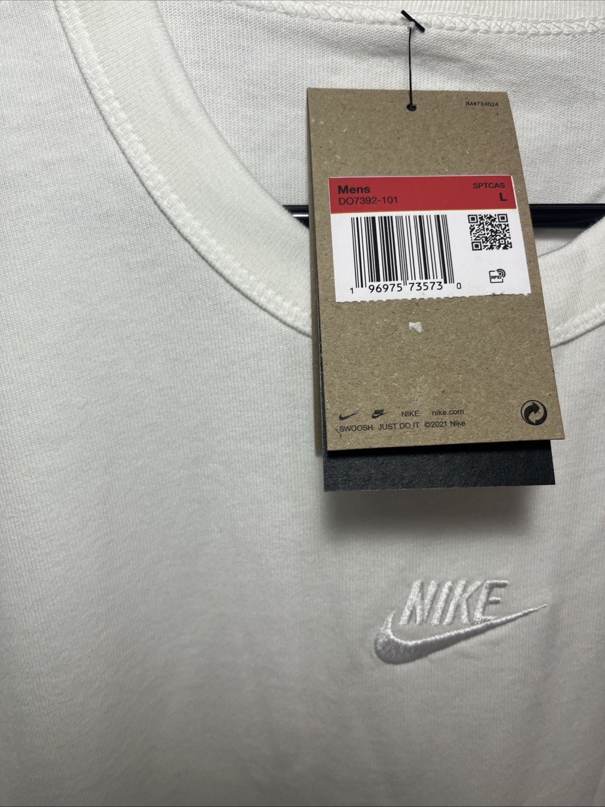 Nike Men's NSW Prem Essential T-Shirt SS Crew Pure White Size XL NEW WITH TAGS gallery