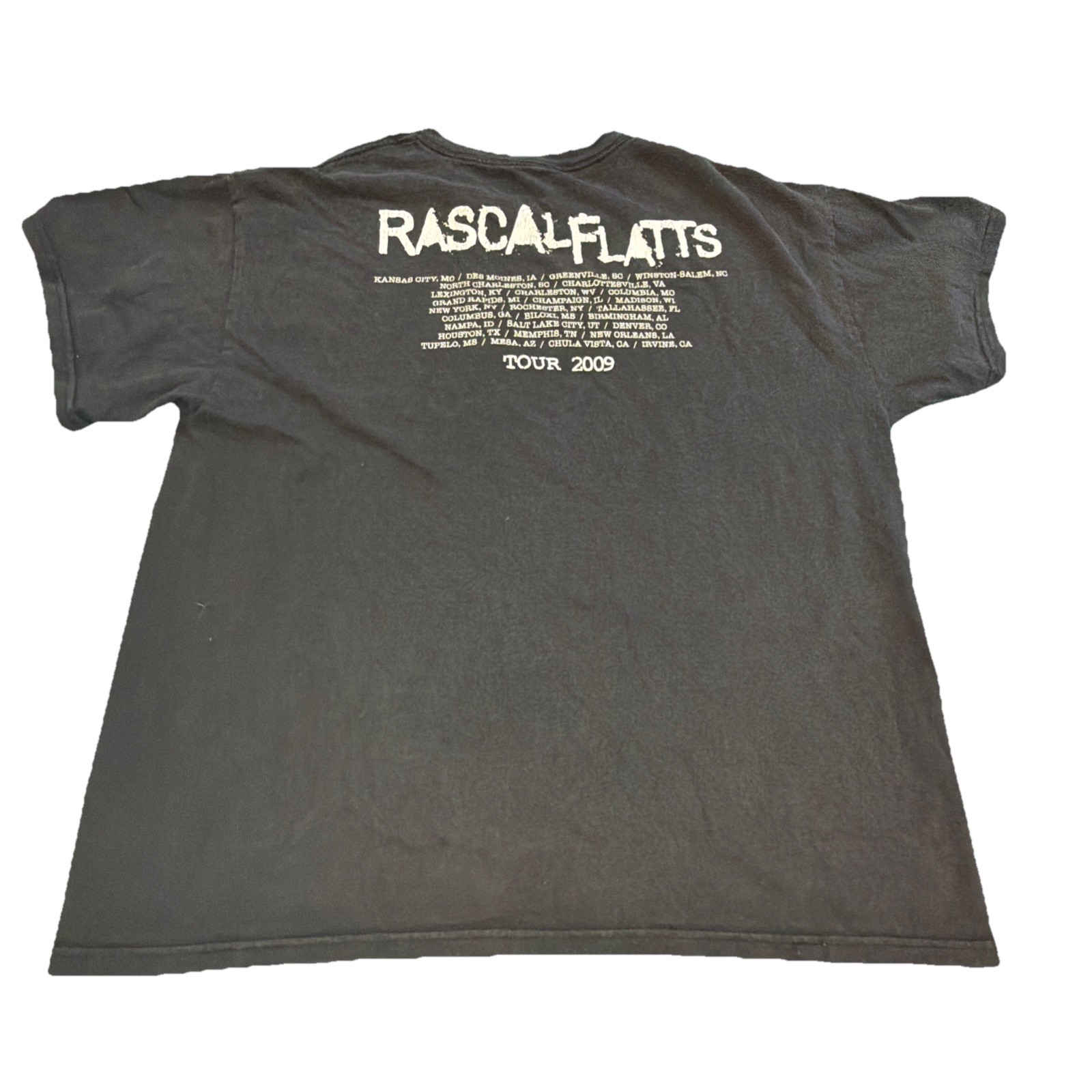 Rascal Flatts 2009 Still Feels Good Tour Concert T-Shirt Large gallery