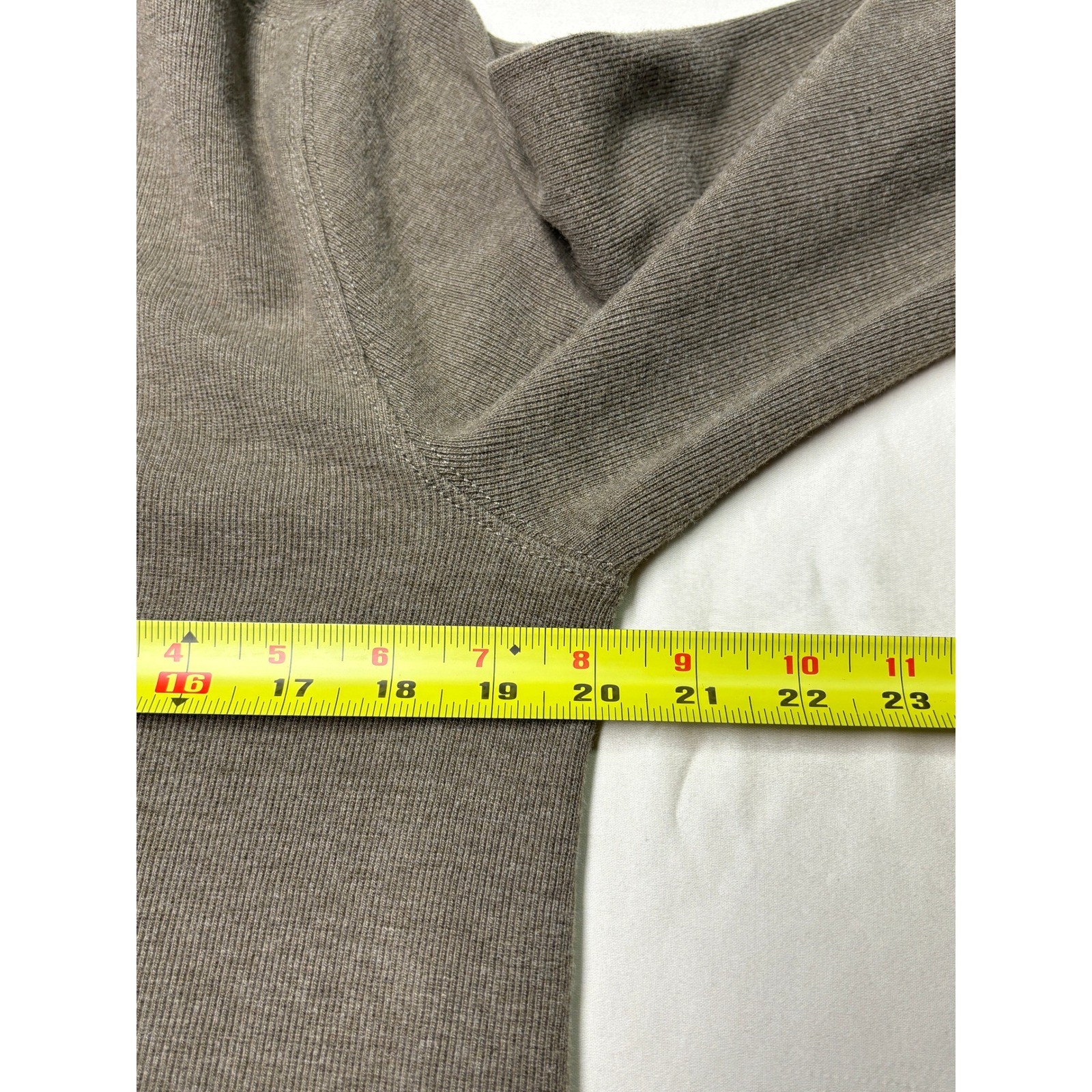 Vintage Oarsman J. Crew Mens Long Sleeve Henley Shirt Brown Cotton Ribbed M gallery