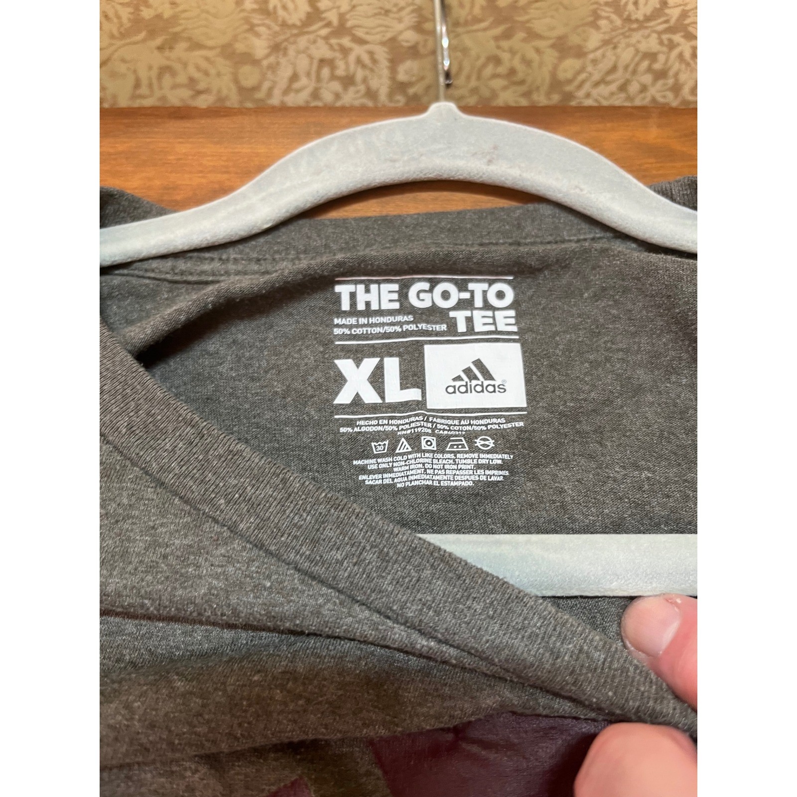 Adidas Go To Tee Mens XL Gray Short Sleeve Crew Neck Athletic T-Shirt gallery