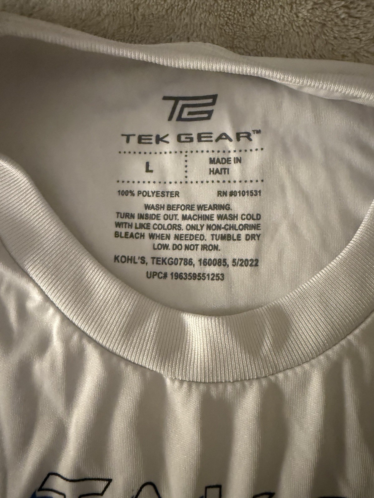 Tek Gear Boy’s L White Graphic Print Video Game Controller T-Shirt gallery