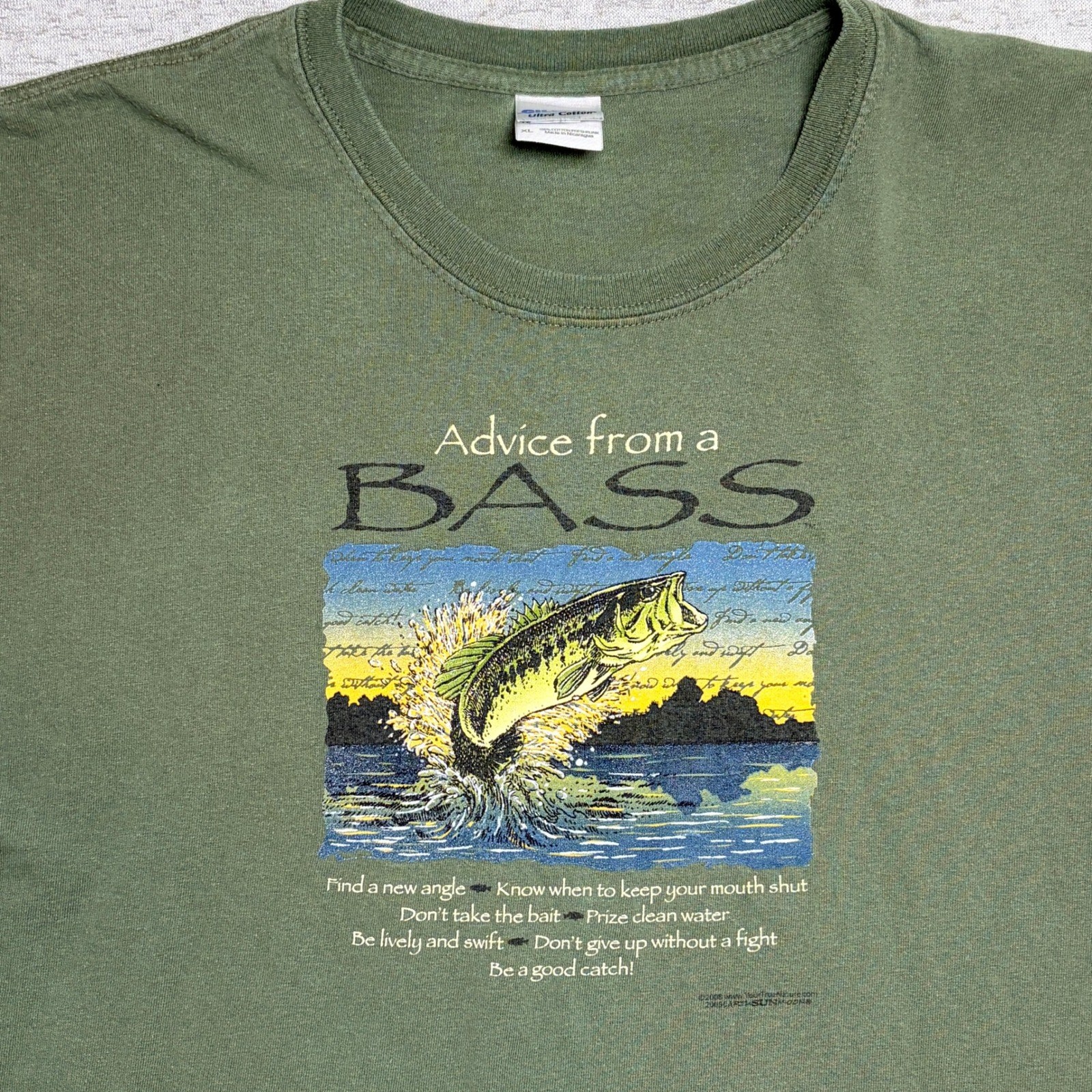 2009 Gildan Mens T-Shirt XL Olive Green Advice from a BASS Fishing Graphic Y2K gallery