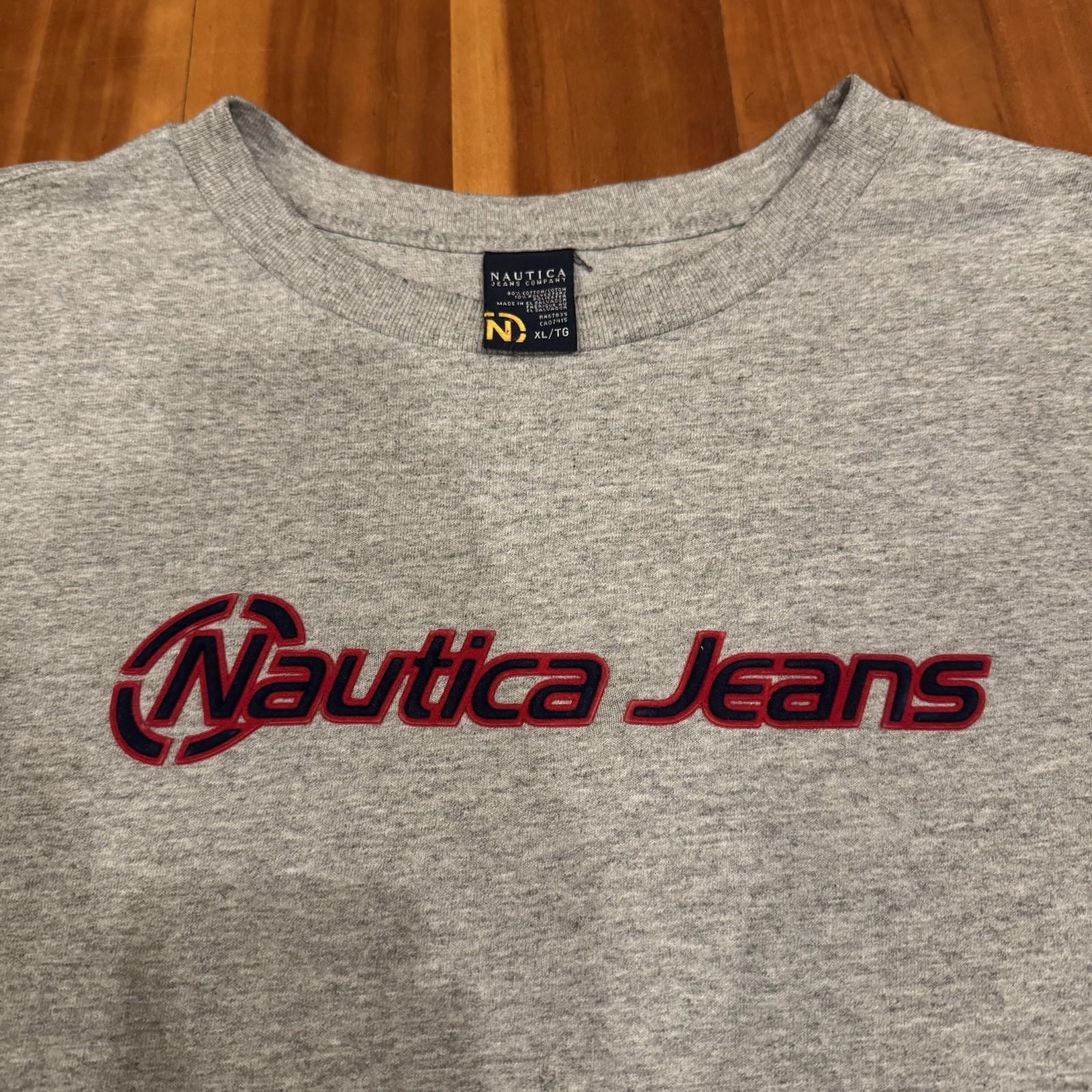 Vintage Y2K Nautica Jeans Gray Tee Size XL gallery