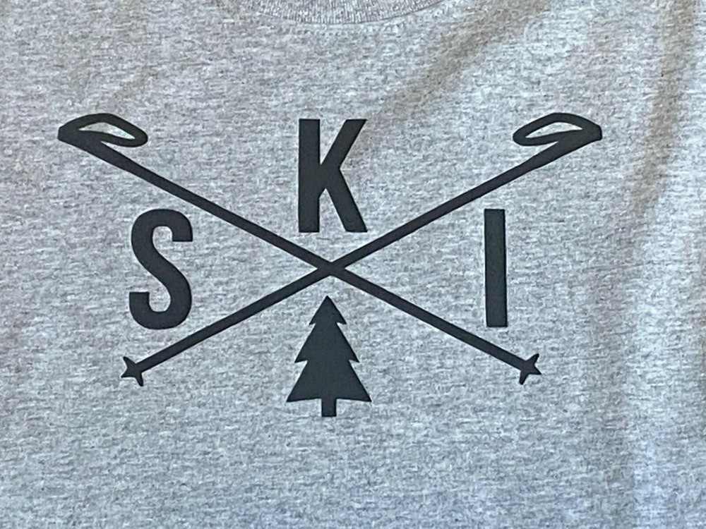Skiing Ski Pole Heather Sport Gray Heavy Cotton Men’s T-Shirt XL NWT NEW