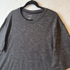 Van Heusen Classic Fit Heathered Black Crew Neck Men’s T Shirt L Staple Comfort