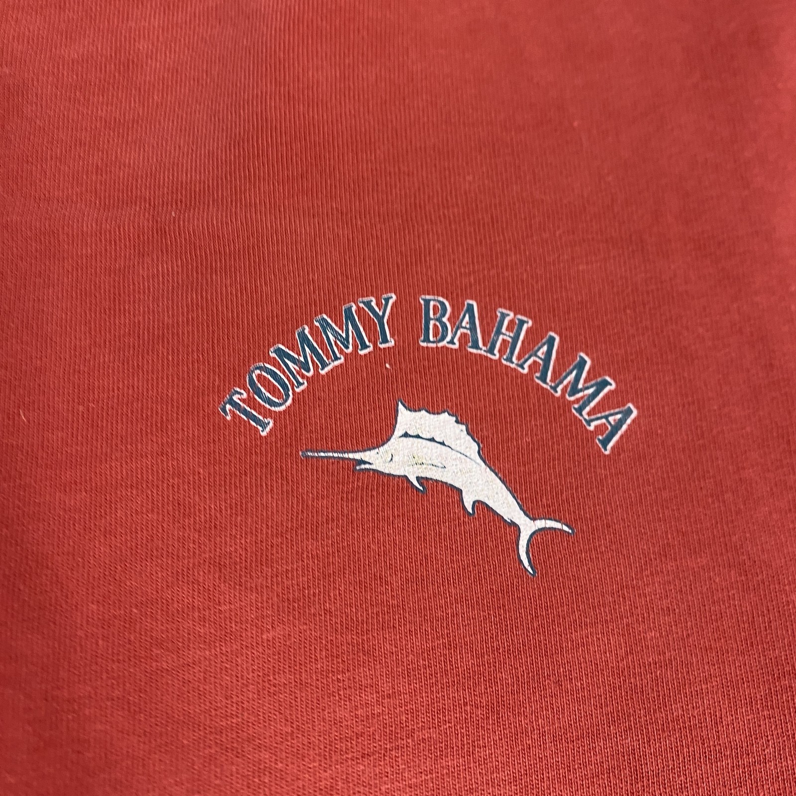 Tommy Bahama Shirt Mens Large Red Frosty Beer Graphic Tee Christmas Tagless gallery