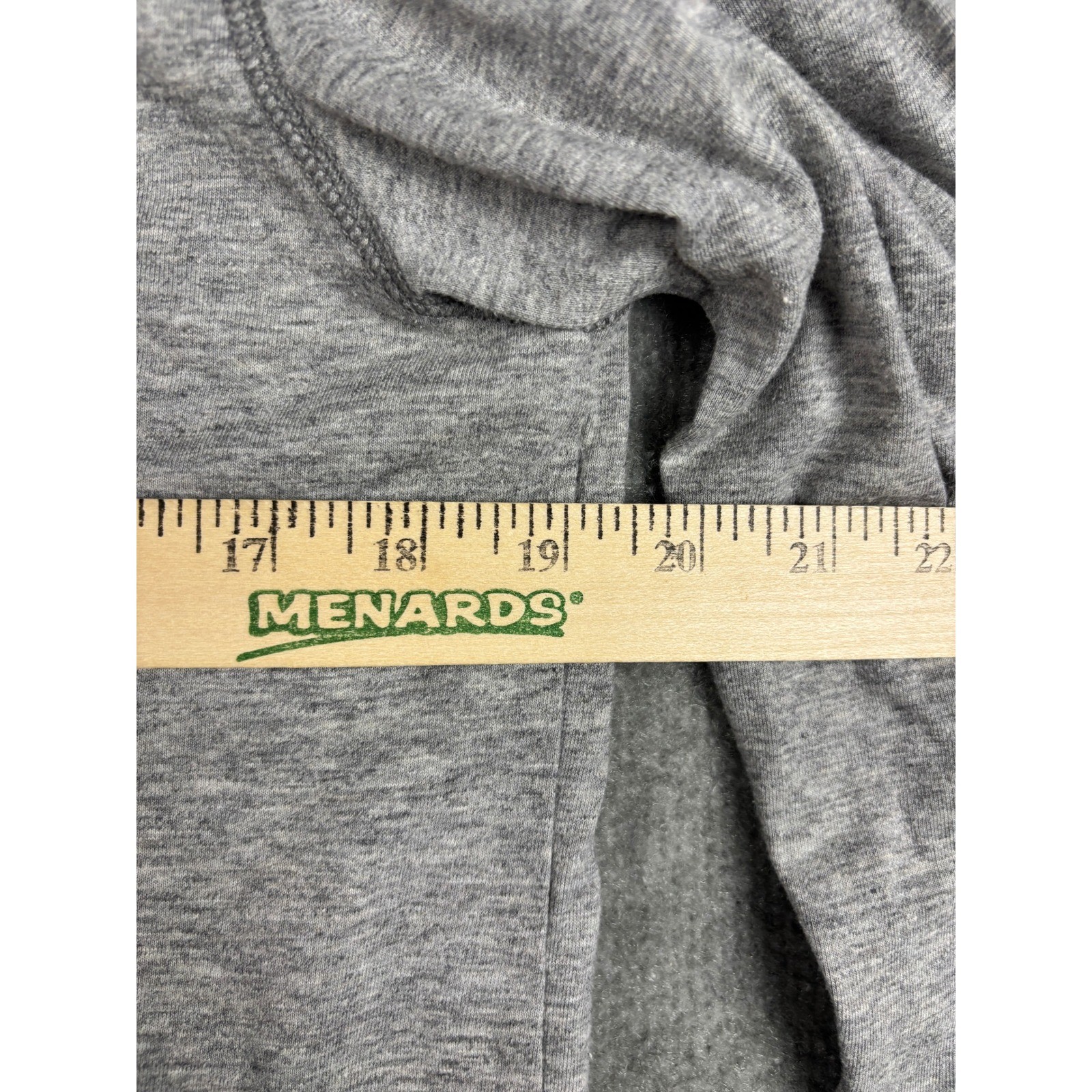 American Eagle Athletic Fit Long Sleeve Eagle Logo Tee Size M Grey Heather gallery