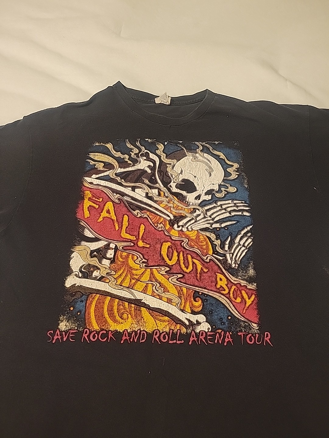 Vtg Fall Out Boy Band T Shirt 2013 Save Rock Roll Arena Tour Sz XL Black gallery