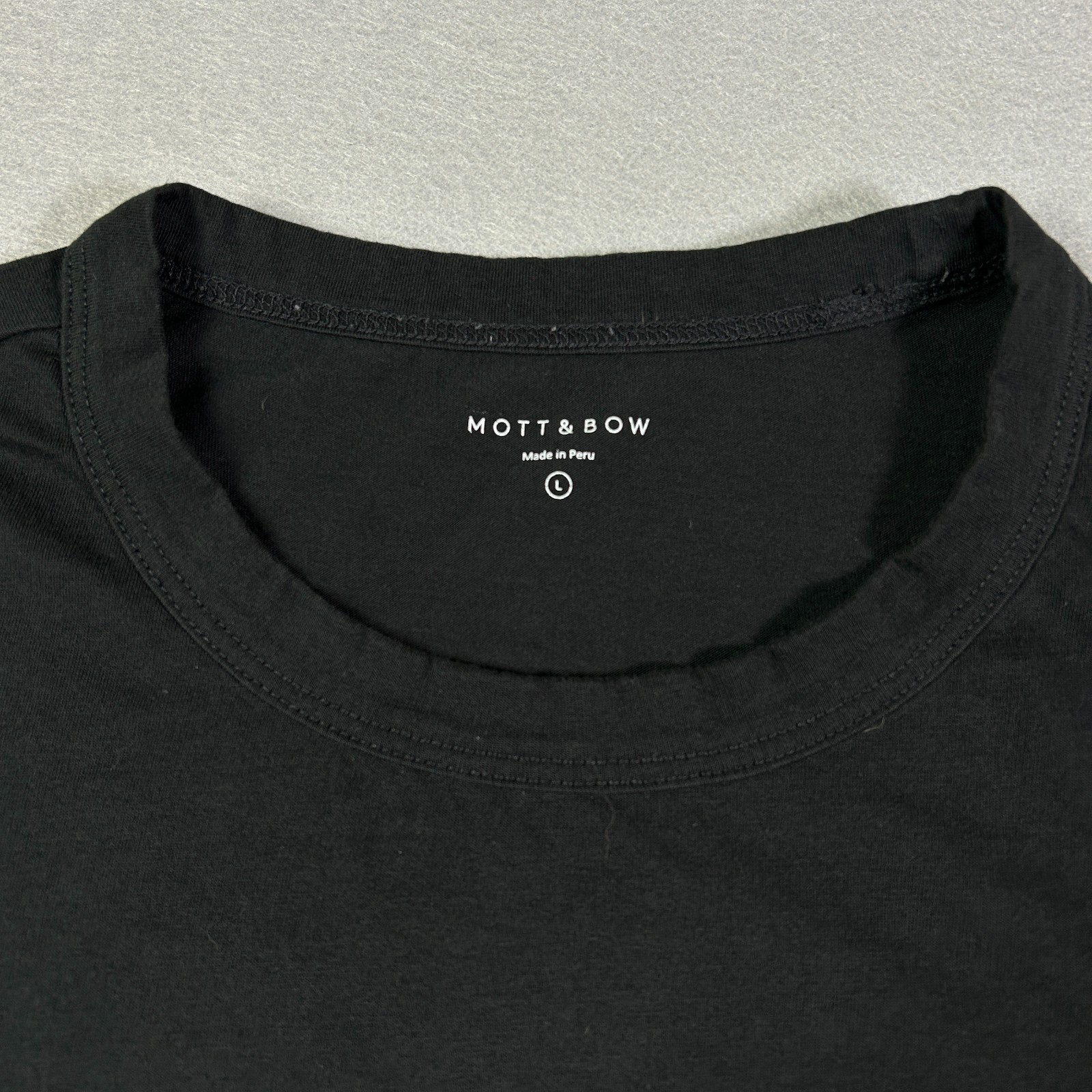 Mott & Bow The Driggs Men's Large T-Shirt Black Crew Neck 100% Combed Cotton Tee gallery