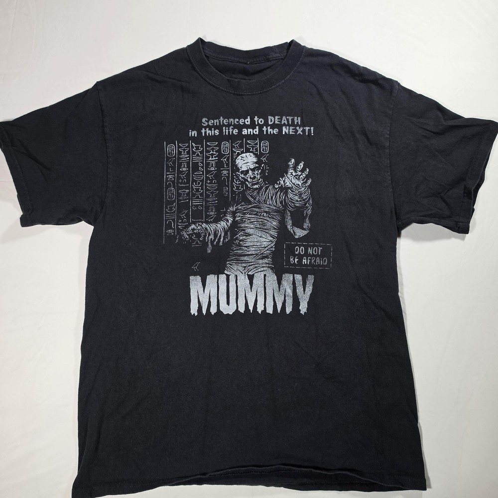 Universal Monsters Shirt Mens Large Black Mummy Graphic Tee Horror Halloween