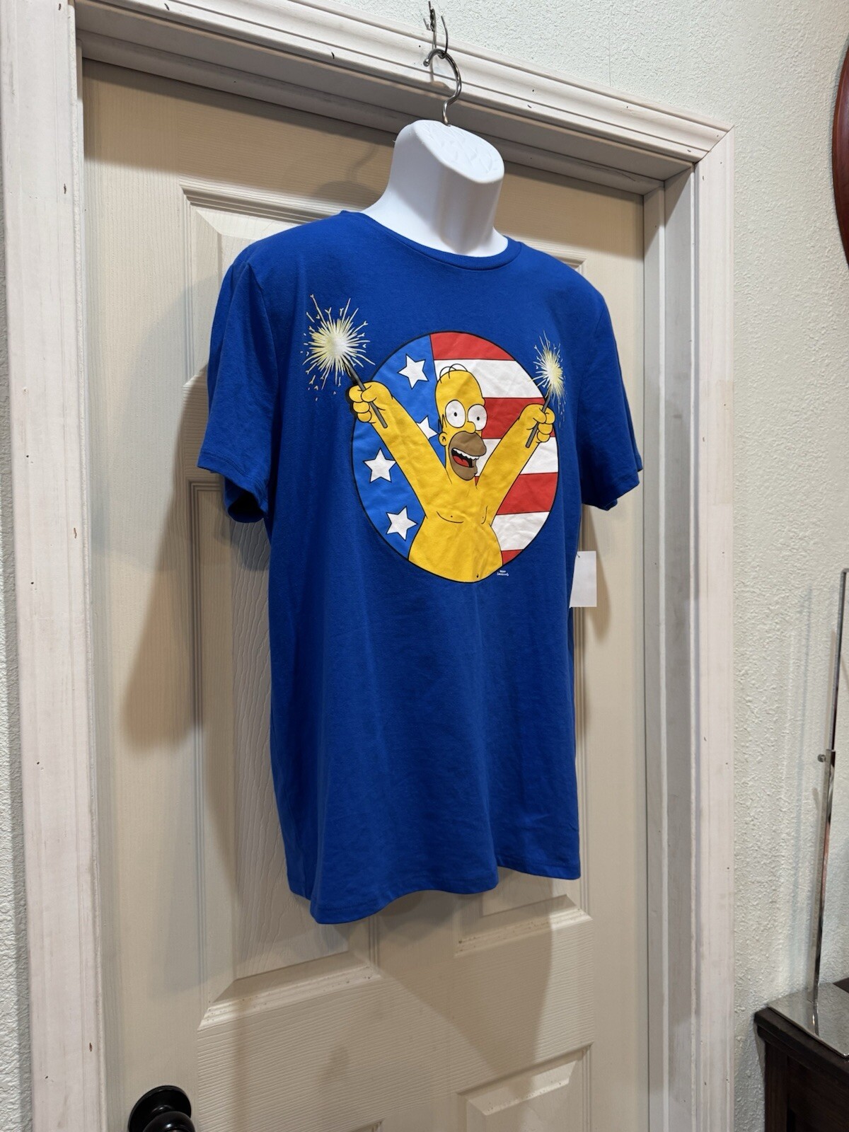 The Simpsons Homer Flag and Sparklers T-Shirt L gallery
