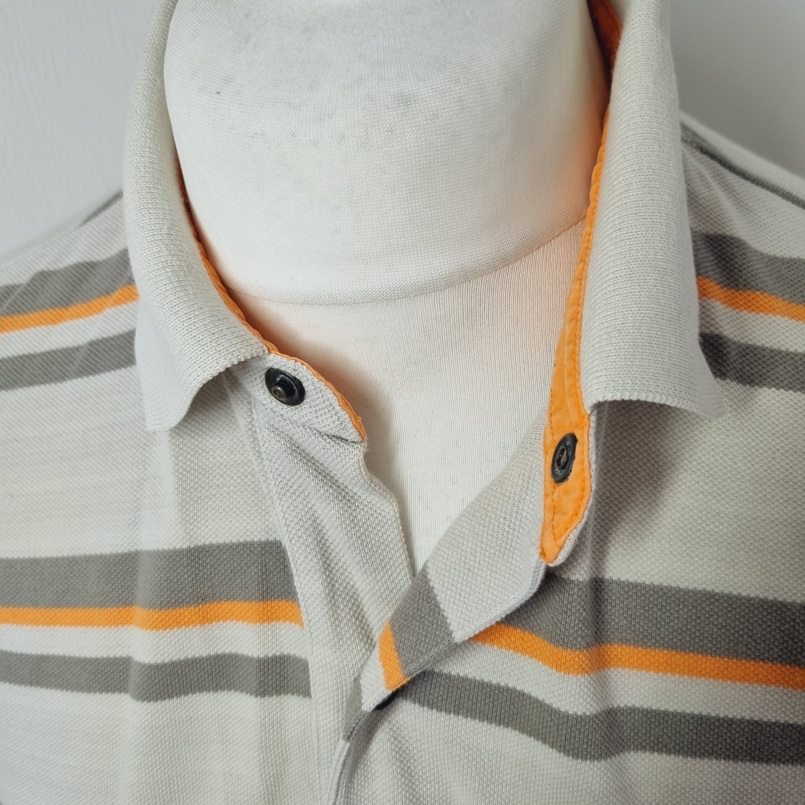 Tommy Hilfiger T-Shirt Men's Large Striped Vintage gallery