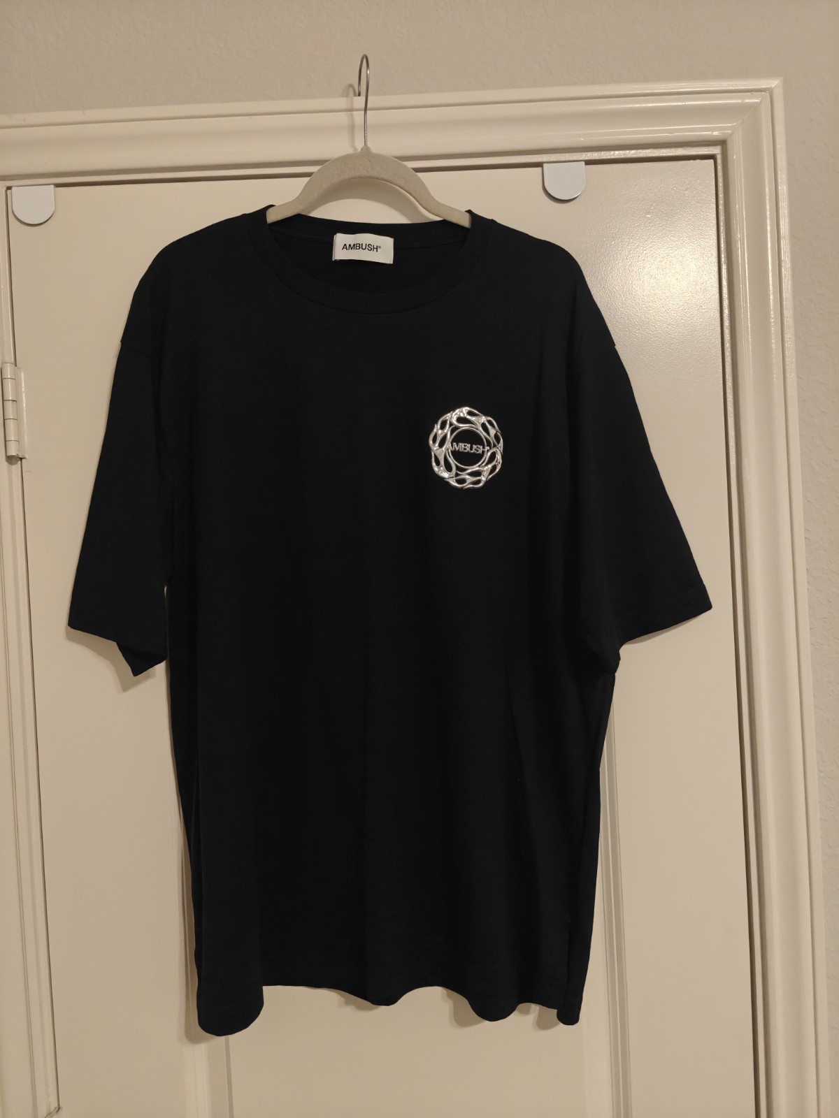 Ambush Logo Crest Ssense Exclusive T-Shirt Black Size 3 Approx. XL gallery