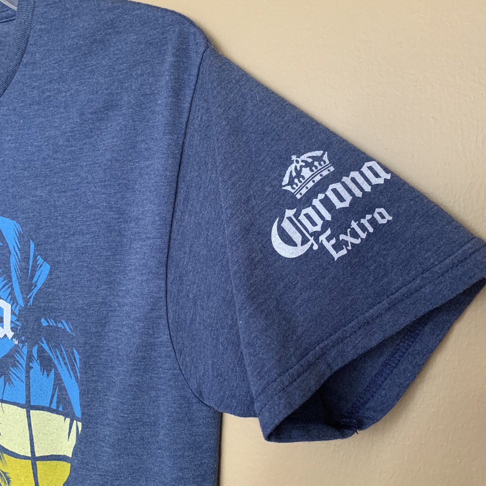 Corona Shirt Mens Medium Blue Casual Crew Neck Beach Fishing Outdoor Camp Tee gallery
