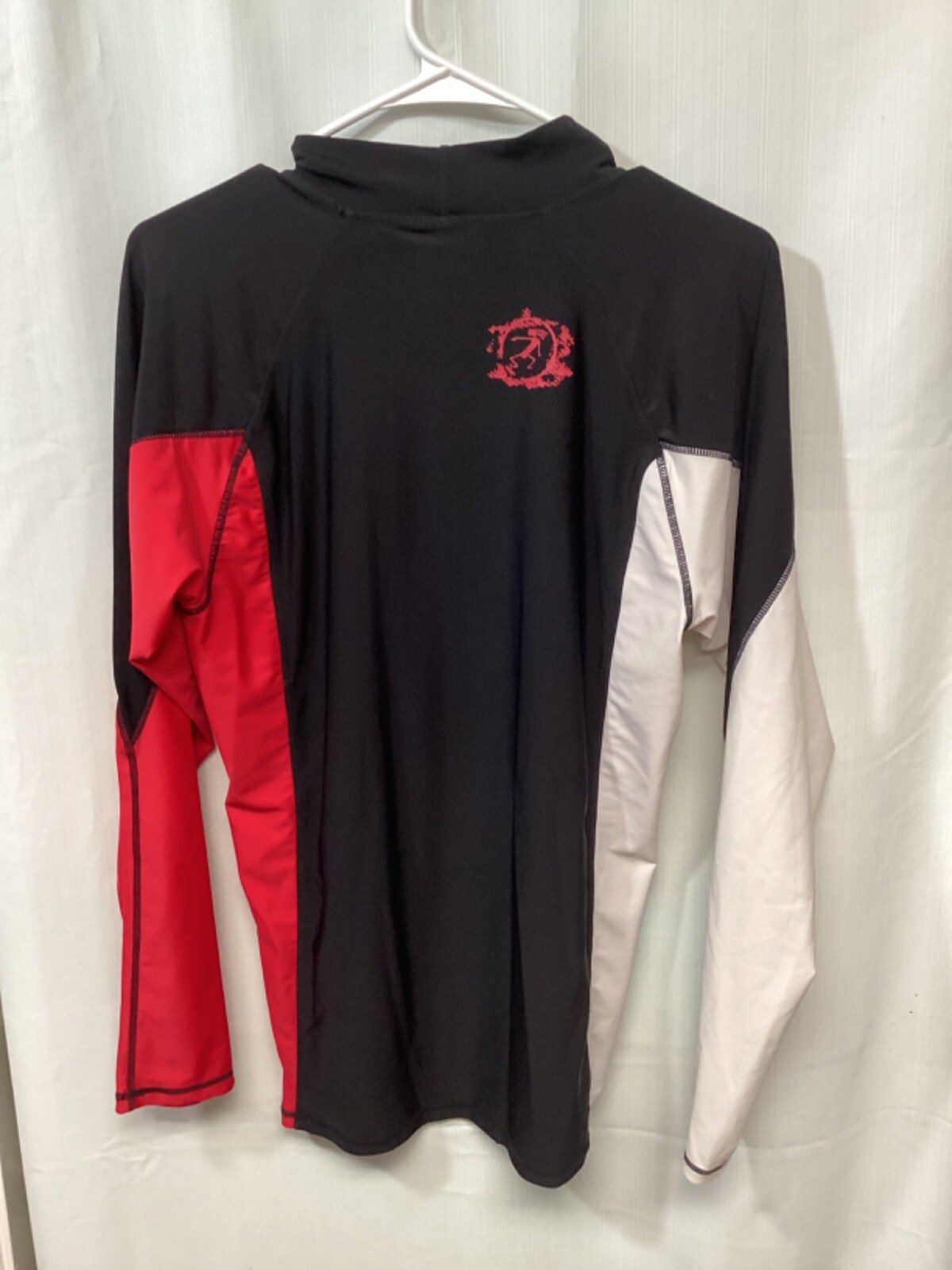 Tribal Surf (Sunspecs) XL Long Sleeve Nylon Blend Surfing T Shirt T14 gallery