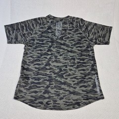 Kenneth Cole Men’s Active Tech Shirt S/S Stretch Breathable Soft Olive Camo