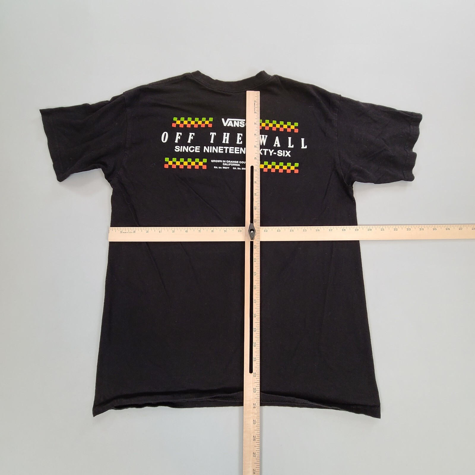 VANS Shirt Adult Medium Black Casual Outdoors Lightweight Skating Classic Mens gallery