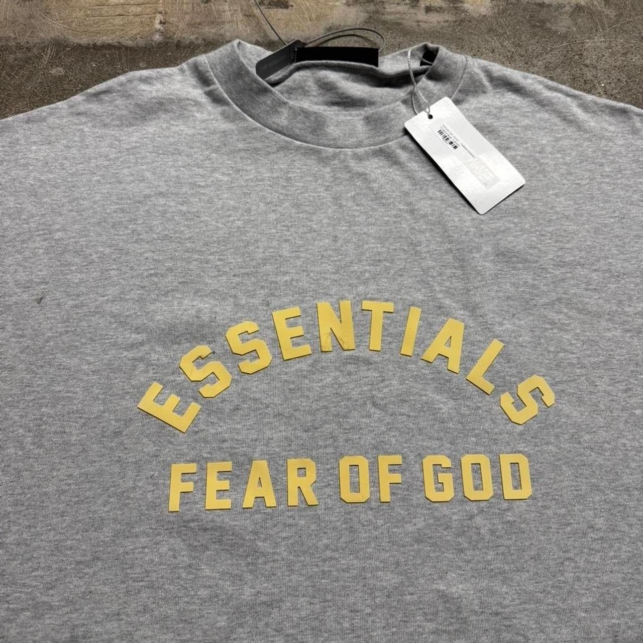 Fear of God Essentials grey oversized t shirt NWT gallery