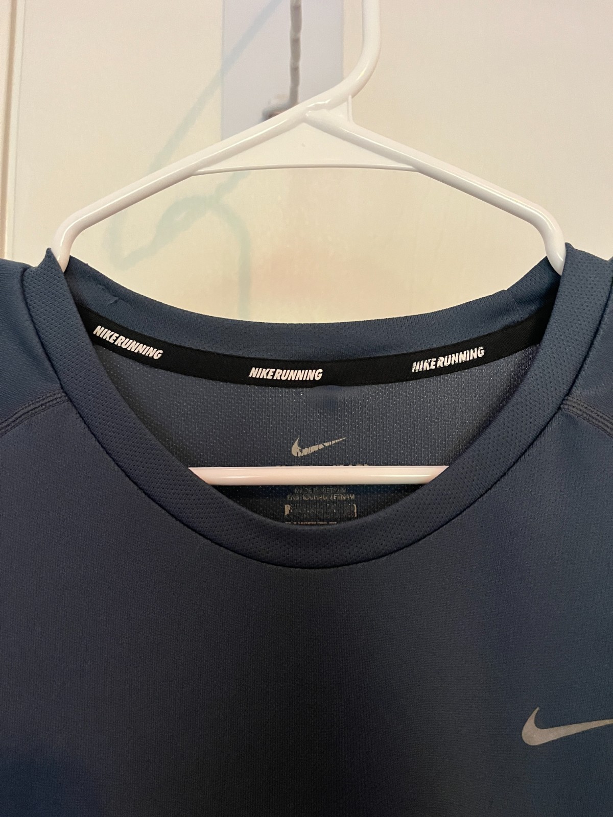 Nike Running Dri Fit Men’s Tee Shirt Blue Size L Large gallery