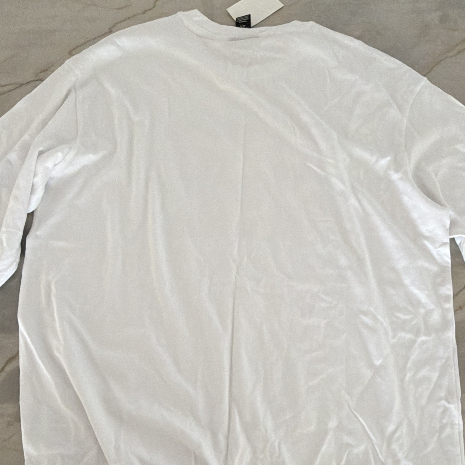H&M x Keith Haring White Graphic Long Sleeve Regular Fit Tee M Cotton Crew gallery