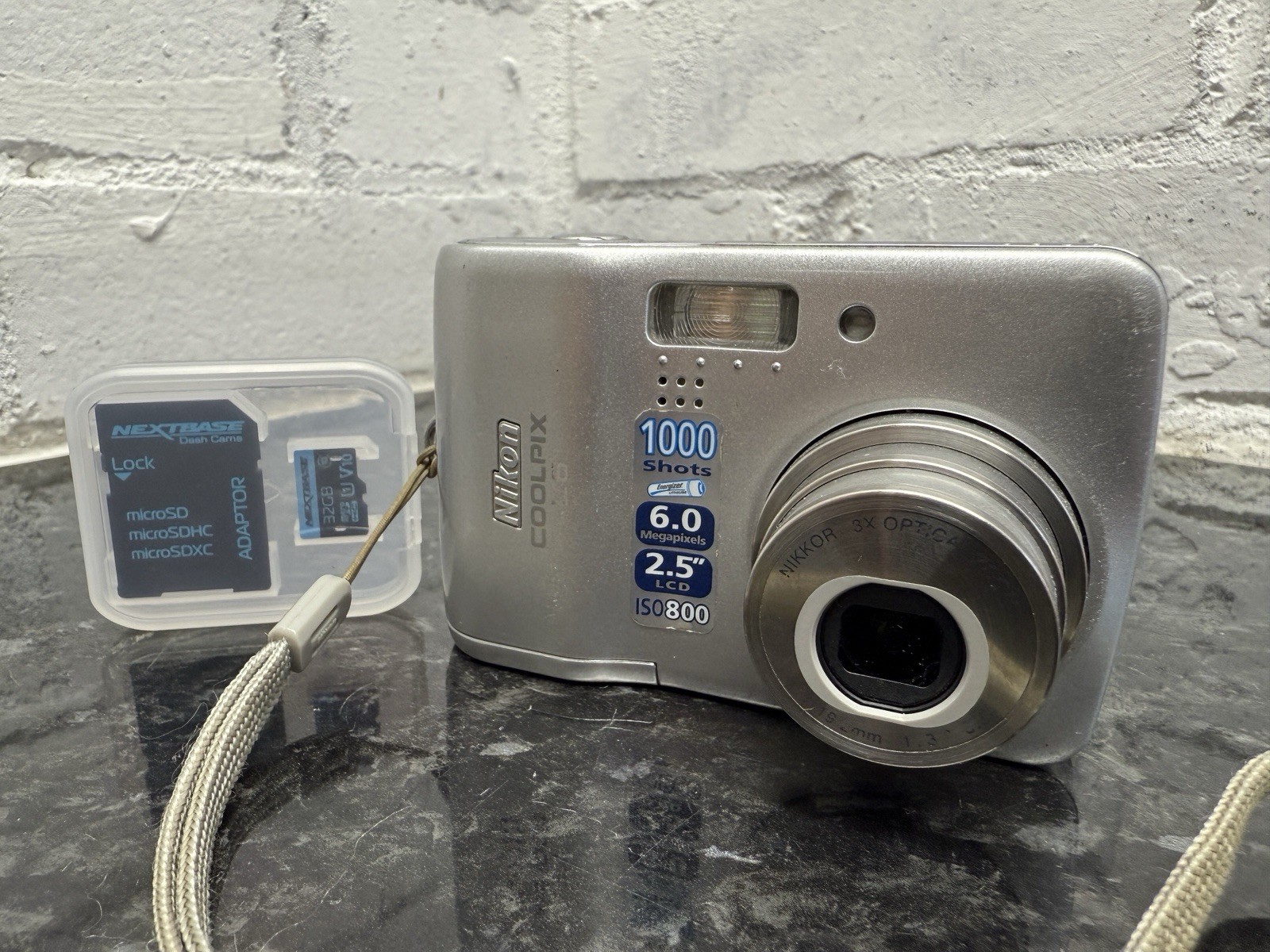 Nikon Coolpix L6 6.0MP Digital Camera TESTED Working WITH 32GB SD Card – AA Batt