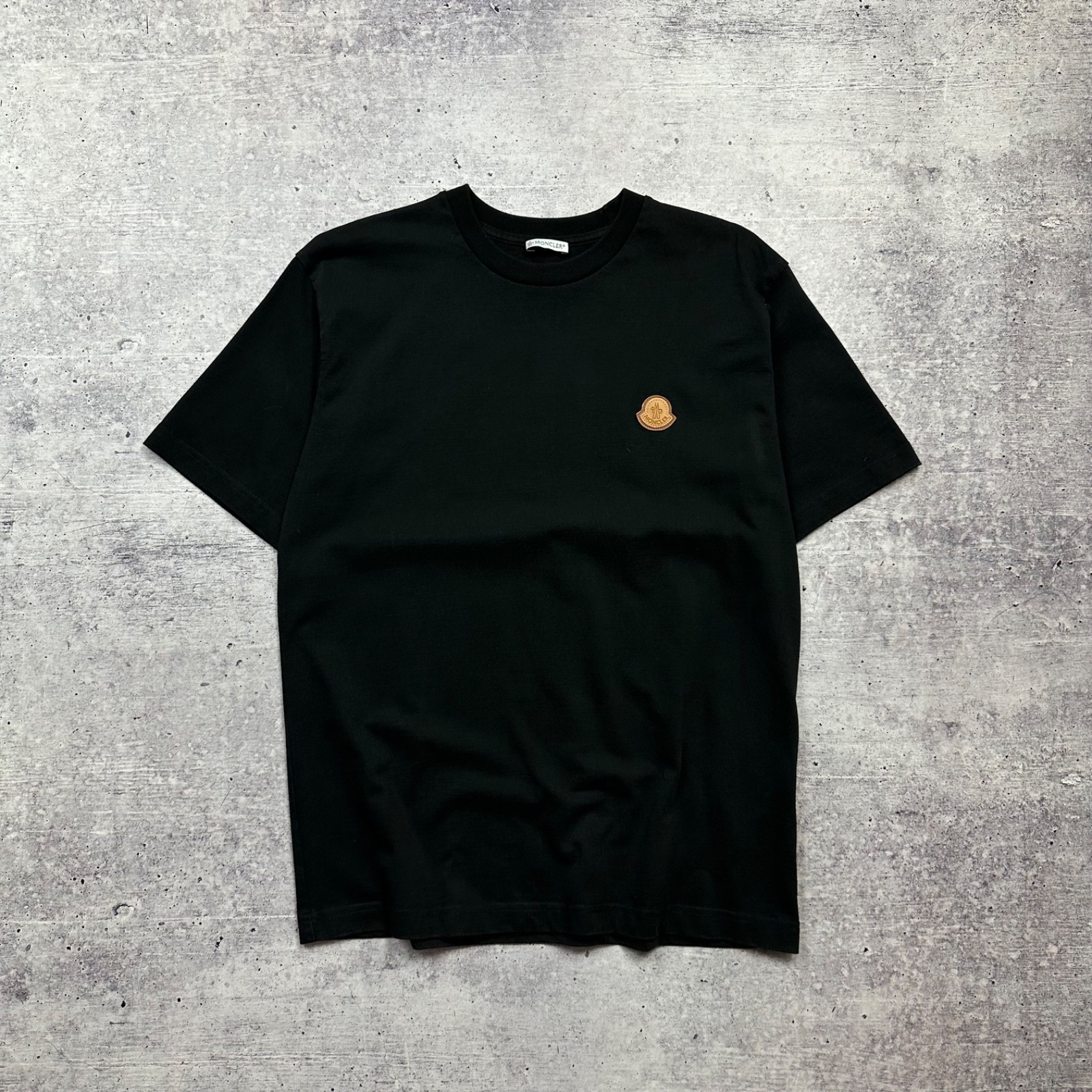Moncler Black Logo Patch T-Shirt Mens Size S Crew Neck Cotton Italy gallery
