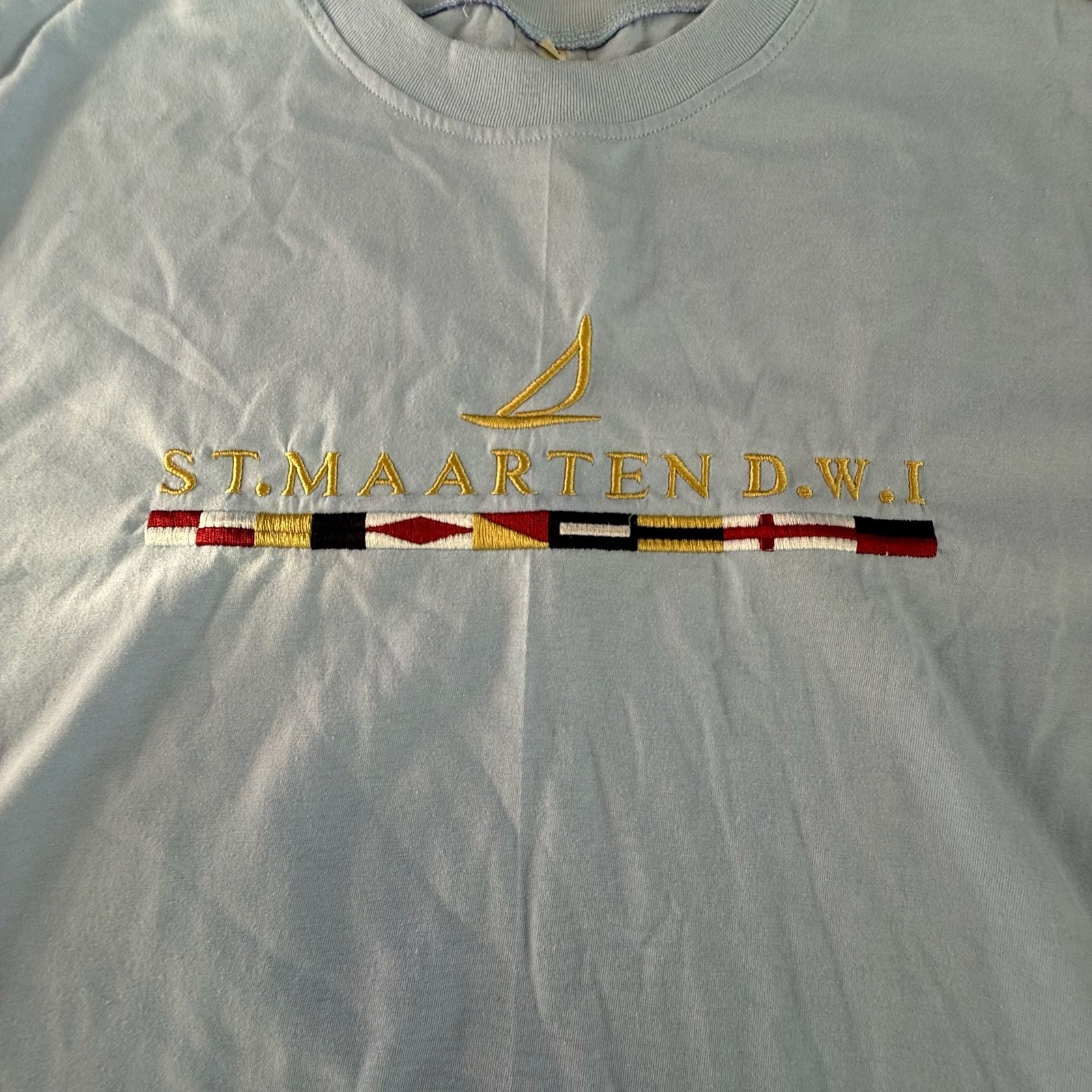 Vintage 90s St. Maarten D.W.I. Embroidered Nautical Flag Souvenir T-Shirt gallery