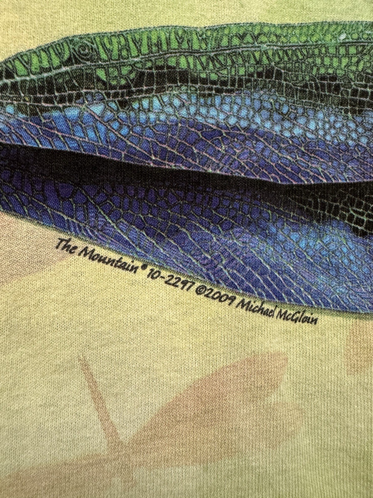 The Mountain Dragonfly Shirt Adult Large Green Tie Dye 2009 Y2K Retired Logo gallery