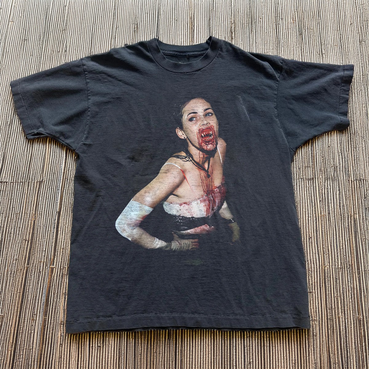 Punxnkisses Jennifer’s Body Unisex Black T-shirt Size S-5XL gallery