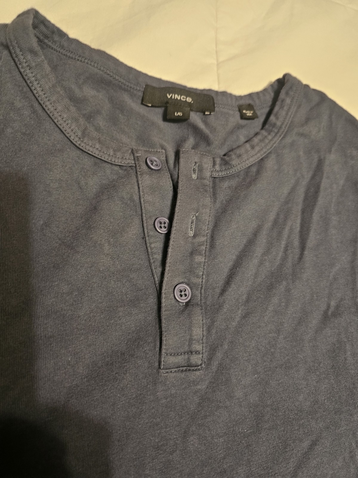Vince Men's Henley Short Sleeve T-Shirt Size Large Black 3 Button Classic gallery