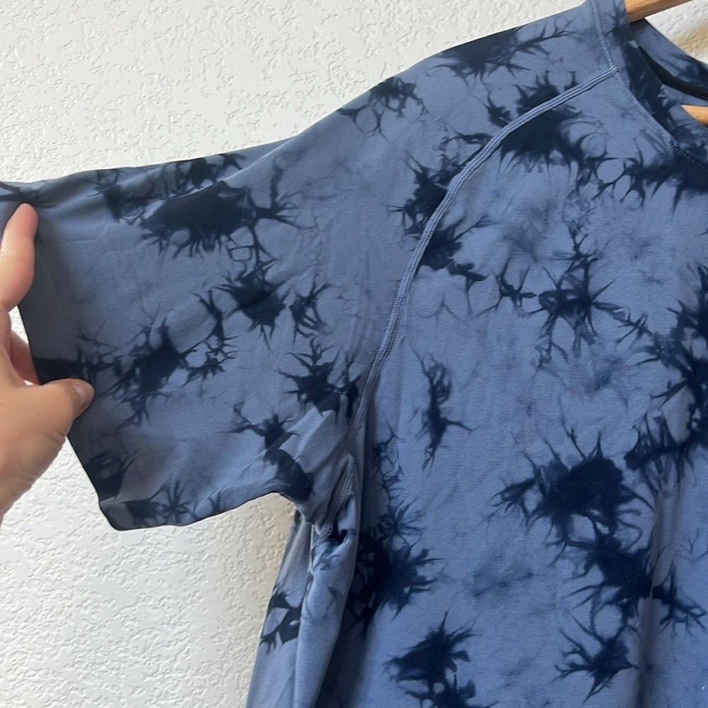 Zella Men’s Athletic Short Sleeve T Shirt Tie Dye Blue Size XXL gallery