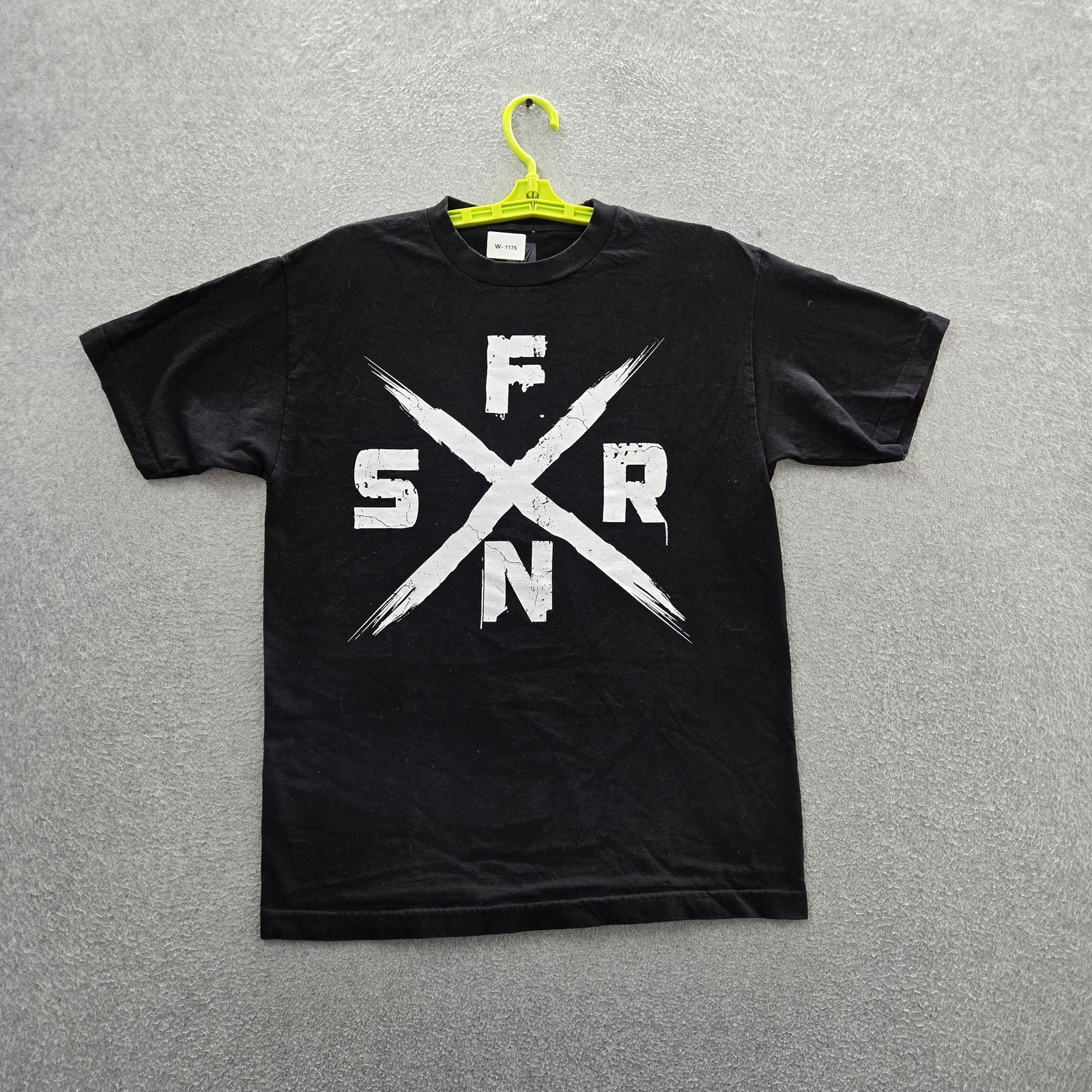 WWE Men Shirt M Black Graphic Logo Seth Freakin Rollins gallery