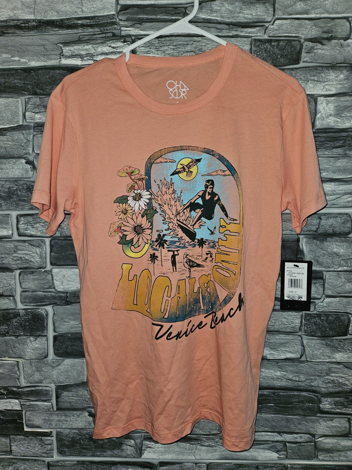 Chaser Men's Size S Venice Beach Surfer T-Shirt NWT gallery