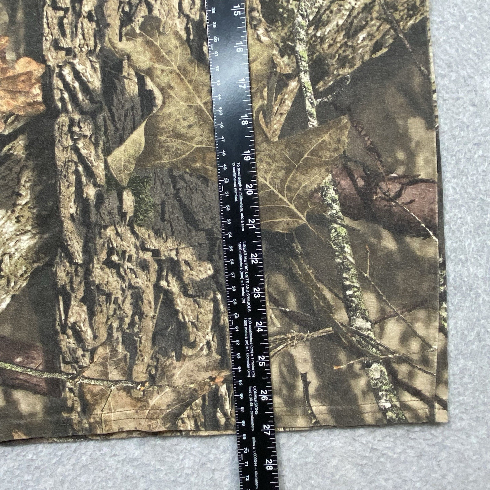 Mossy Oak TShirt Mens Large Break Up Country Camo Outdoor Hunting Distressed gallery
