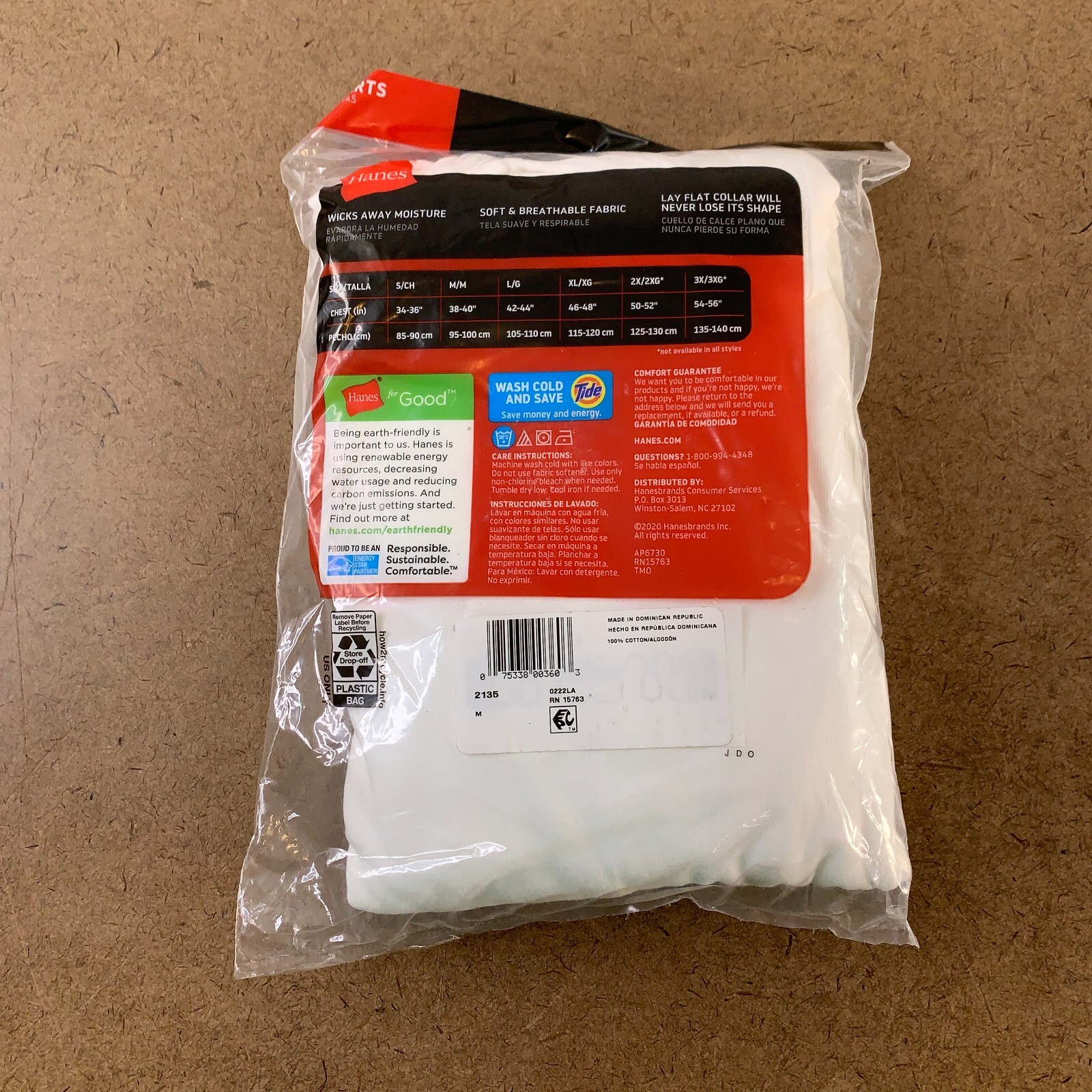 Hanes Men's Medium White Soft & Breathable Tagless Crew Neck T-Shirts 3 Pack NWT gallery